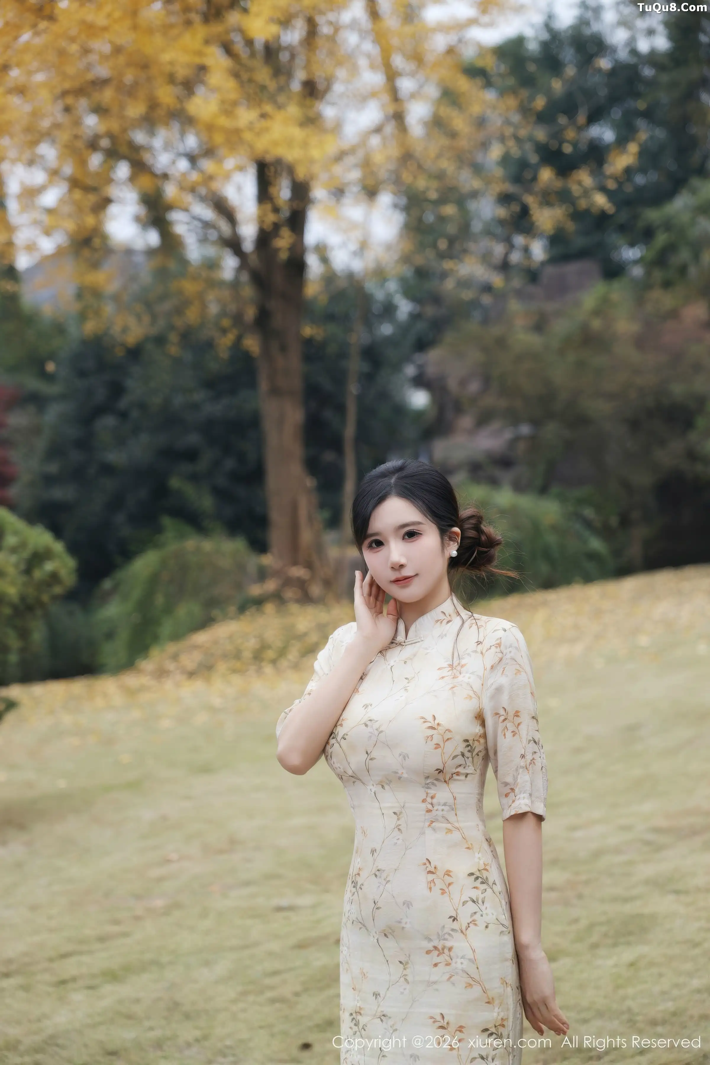 [XiuRen]高清写真图 2026.01.09 No.11214 小肉肉咪 黄色蕾丝内衣