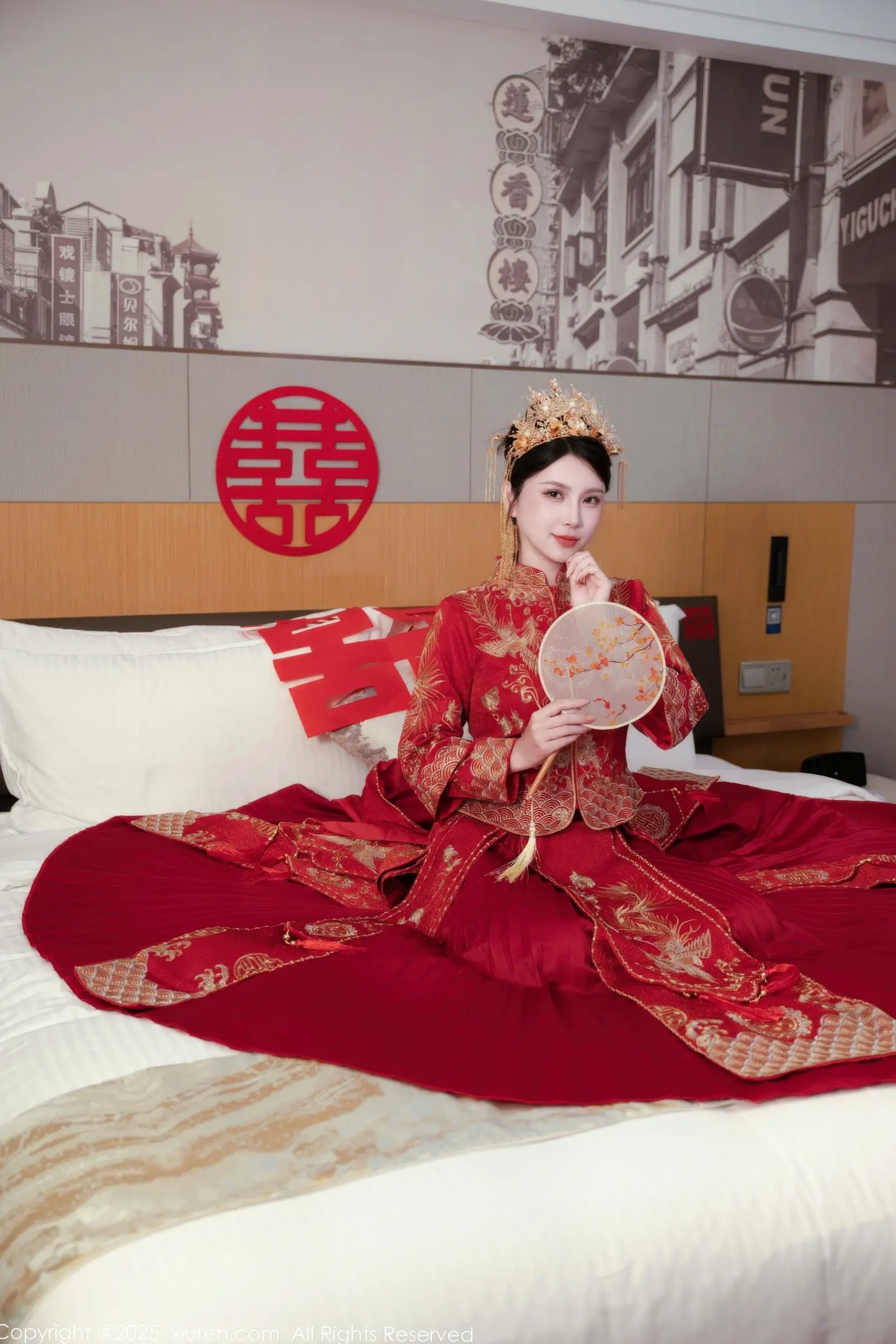 [XiuRen] 秀人 2025.10.14 No.10865 小蛮妖Yummy 新中式婚房红色嫁衣诱惑 私房性感大尺度