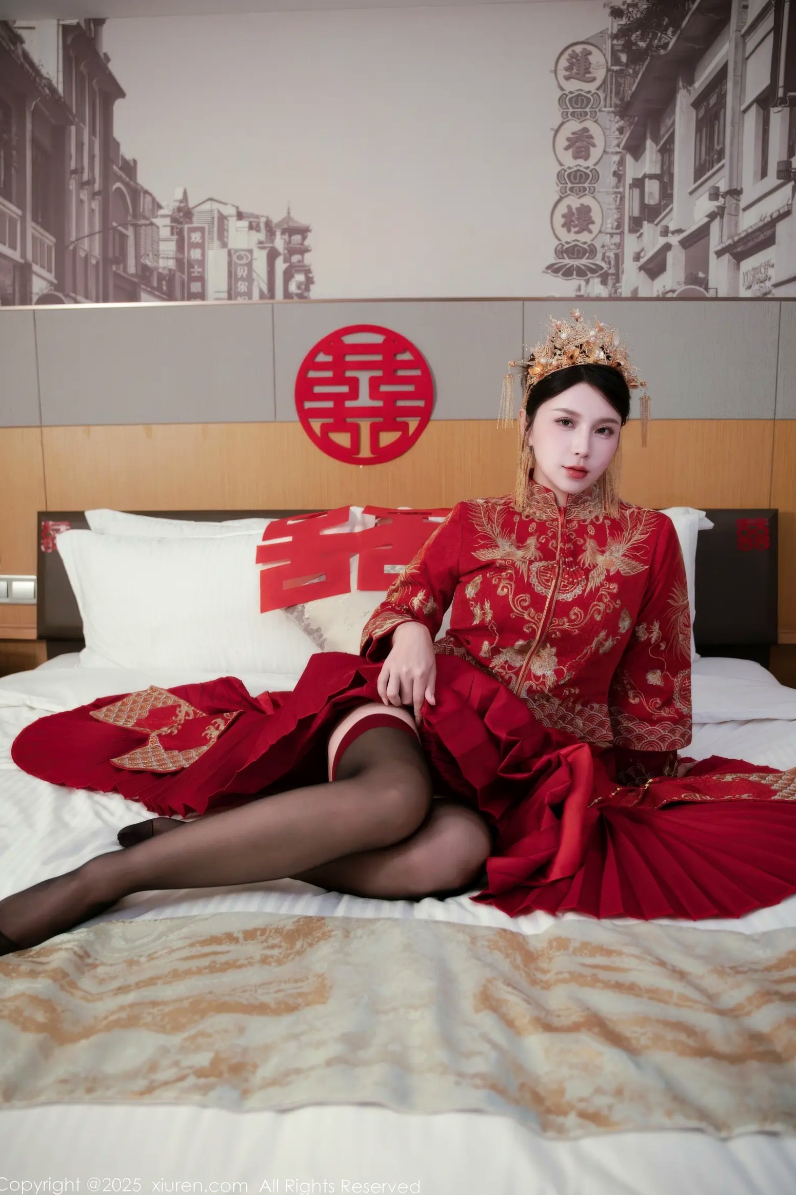 [XiuRen] 秀人 2025.10.14 No.10865 小蛮妖Yummy 新中式婚房红色嫁衣诱惑 私房性感大尺度