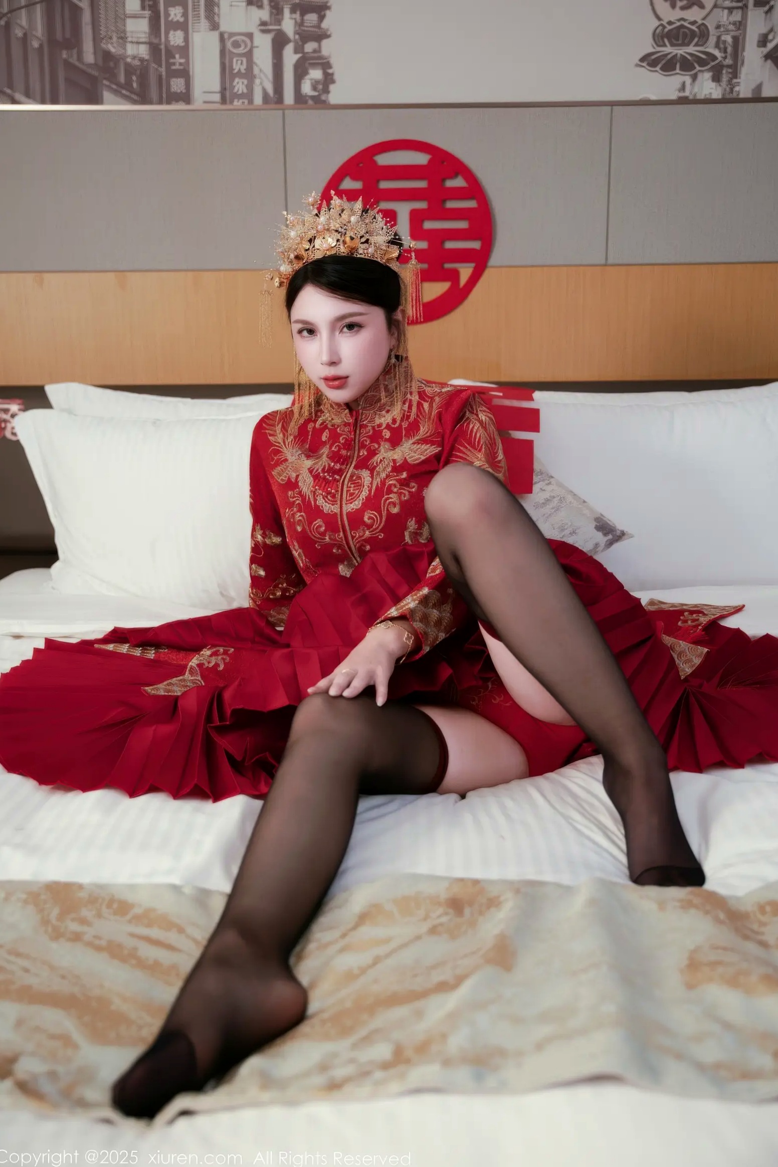 [XiuRen] 秀人 2025.10.14 No.10865 小蛮妖Yummy 新中式婚房红色嫁衣诱惑 私房性感大尺度