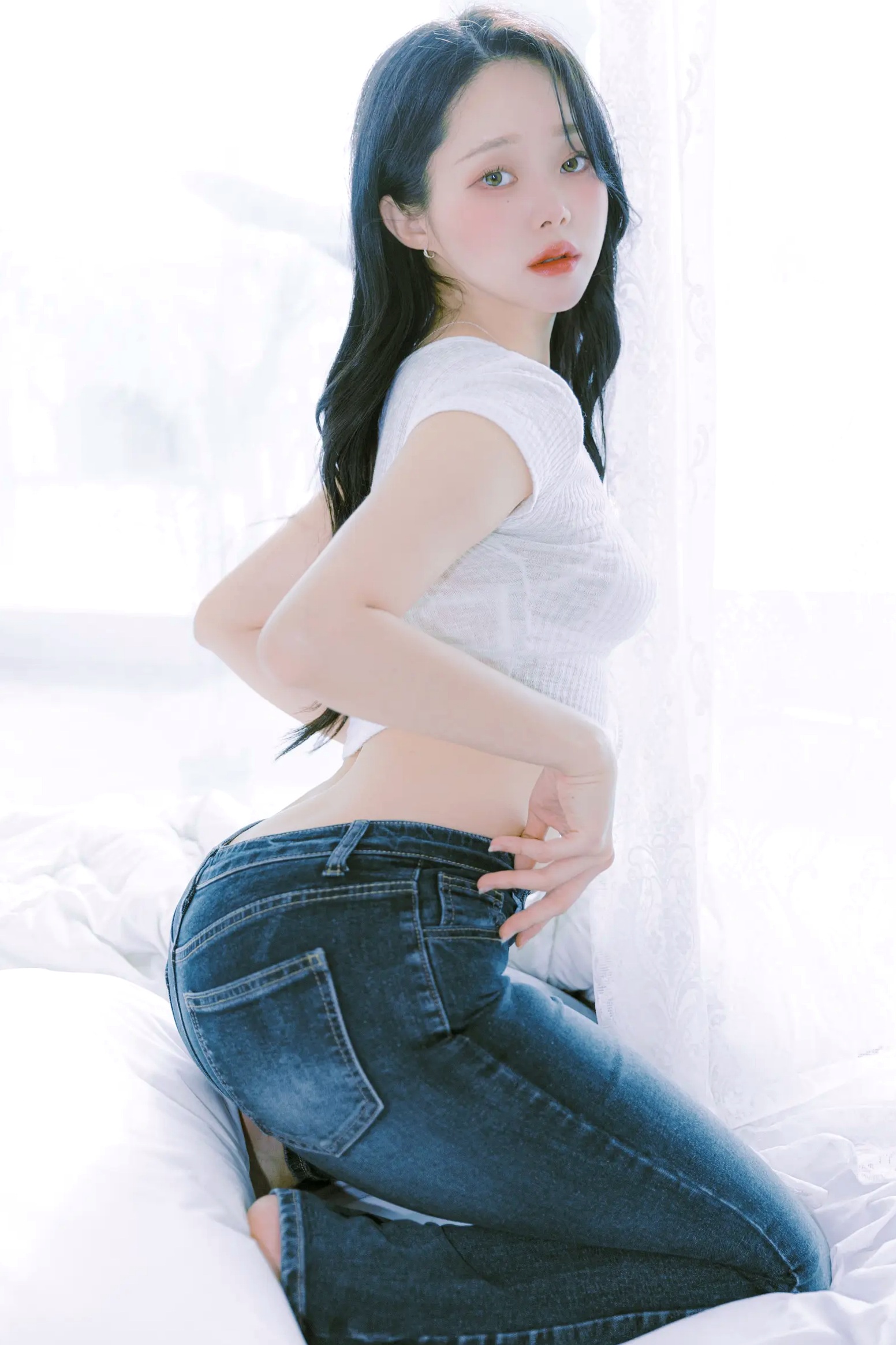 INAH - Blooming Day 私房照系列：纯白蕾丝内衣下的极致诱惑与温柔唯美 [87P]