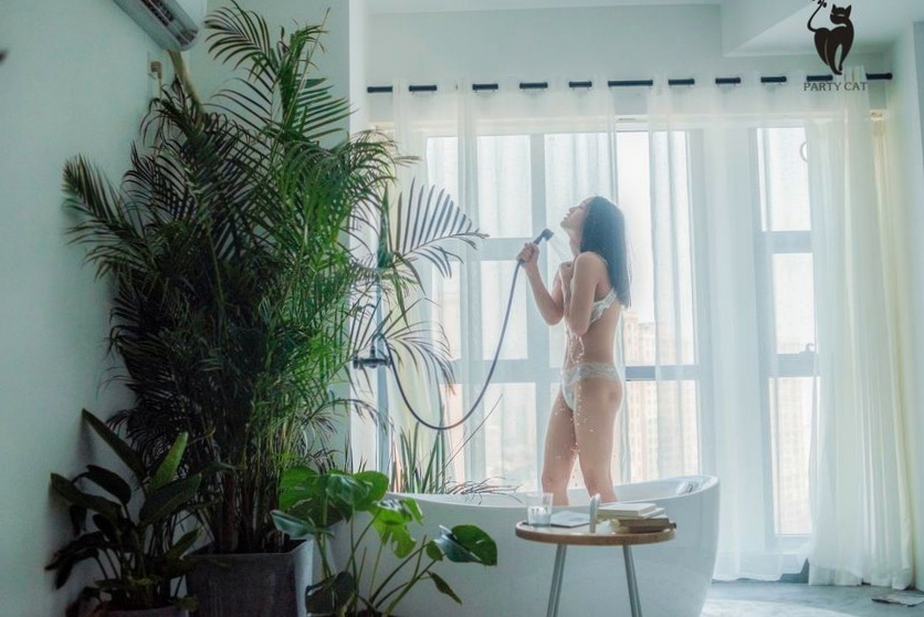 [PARTYCAT]轰趴猫特刊玉女浴室私房写真，清新清纯蕾丝诱惑大尺度套图[37P]