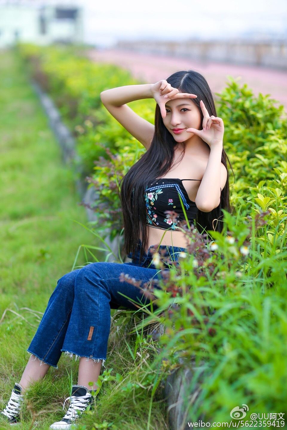 UU阿文 超正小妮子微博私房写真图