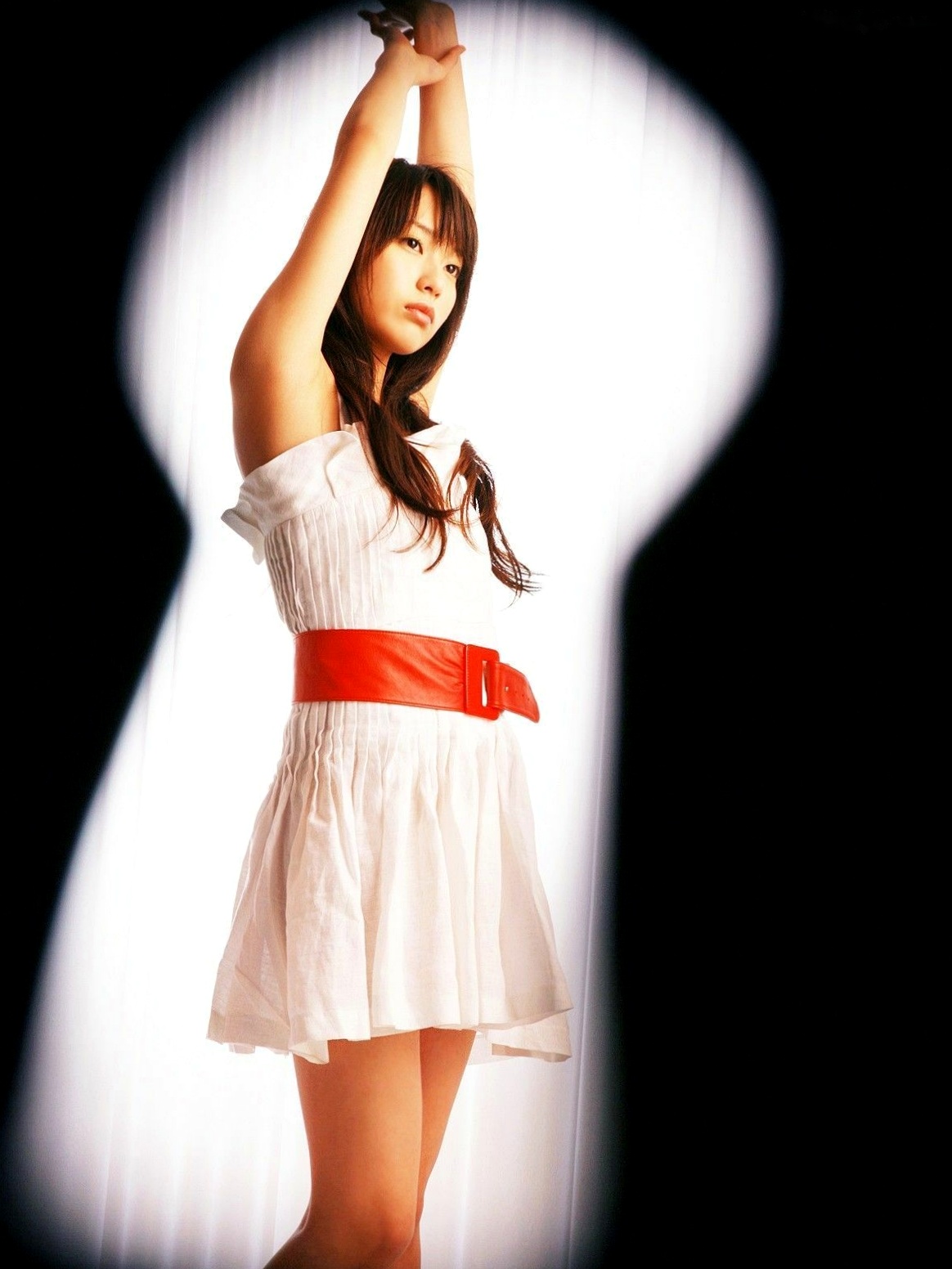 Sabra_ Erika Toda 户田惠梨香时尚写真集 [40P] 多变冷艳金属质感风格
