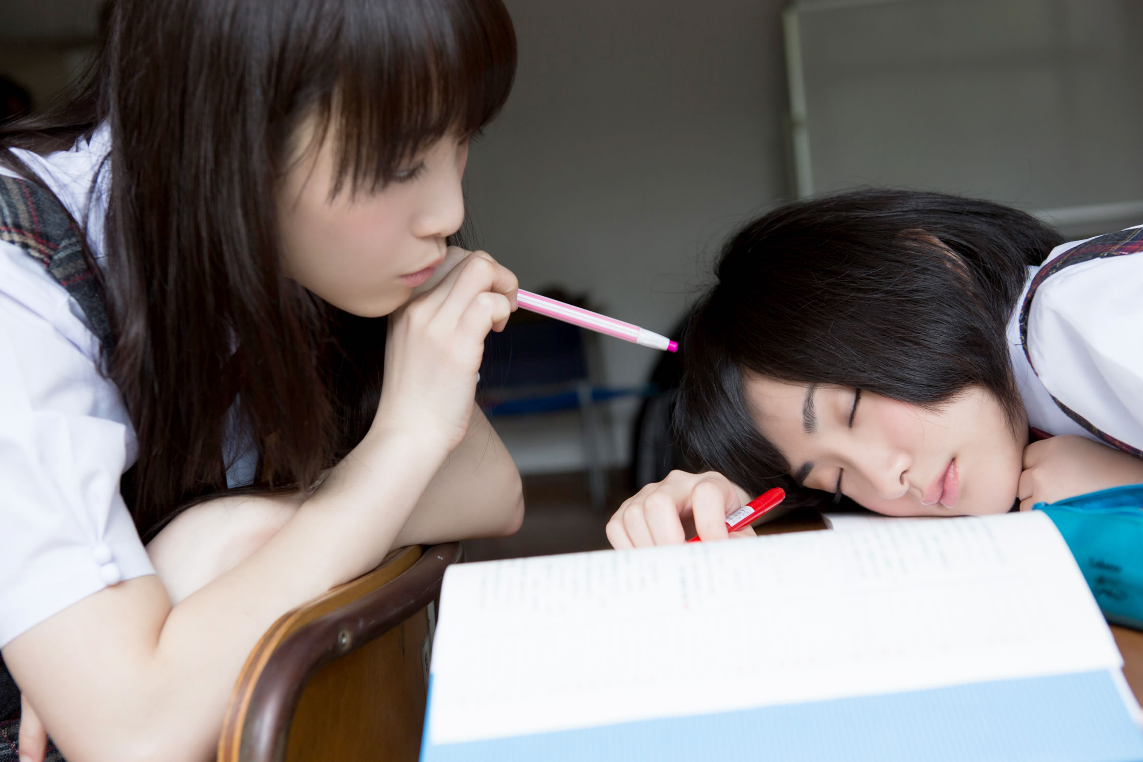 松井玲奈&生駒里奈 [YS-Web]高清写真图Vol.609