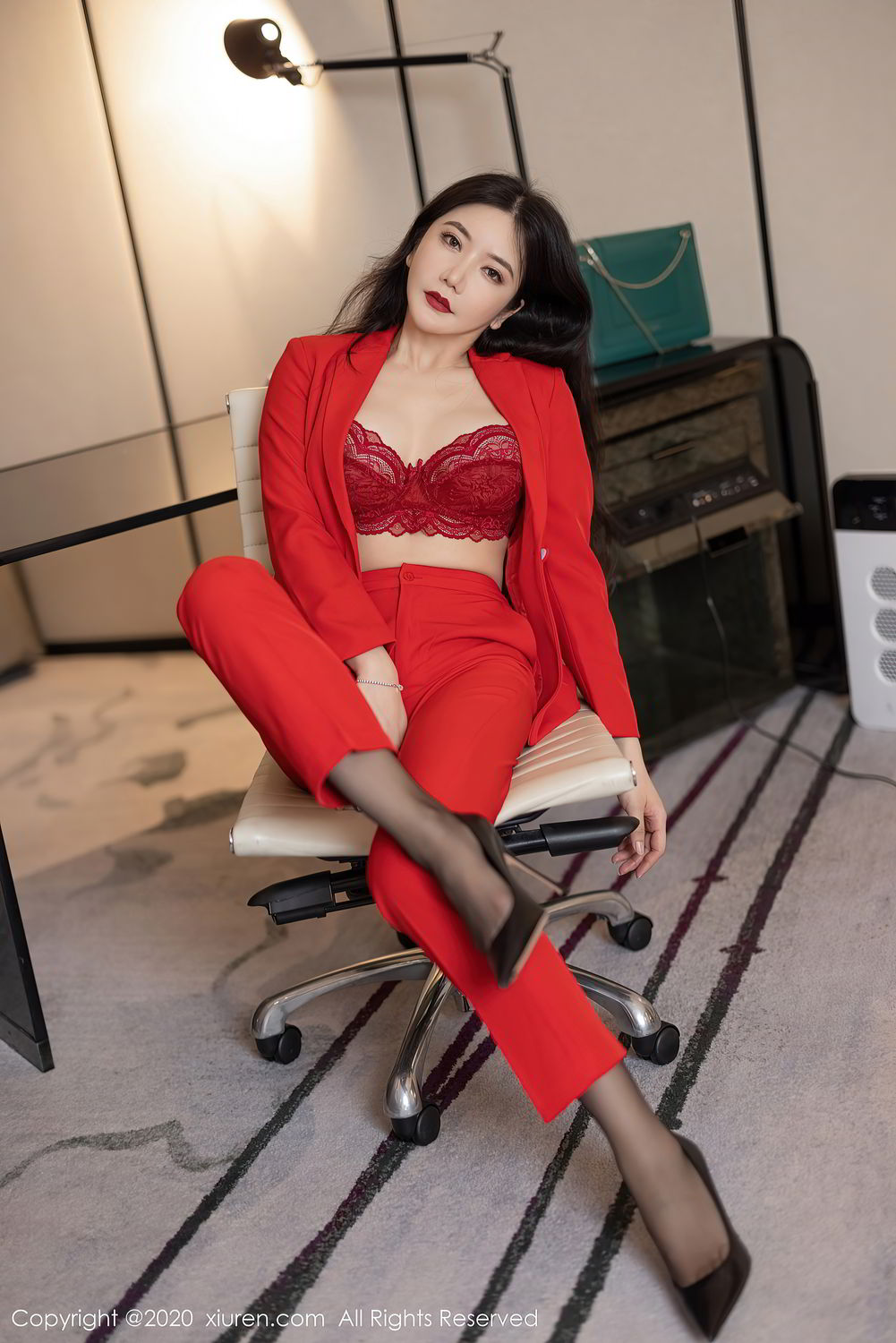 [XiuRen]高清写真图 2020.11.26 No.2828 心妍小公主