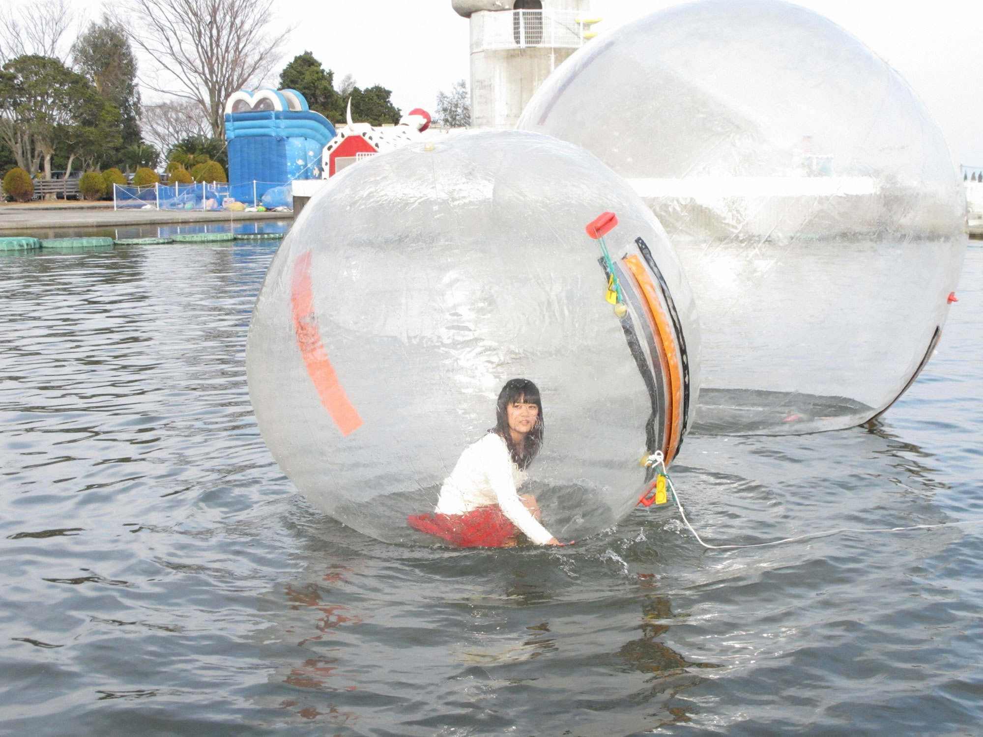东江日香理(あがりえひかり) [YS-Web]高清写真图套图写真图集 Vol.599 ぷるぷる游戏