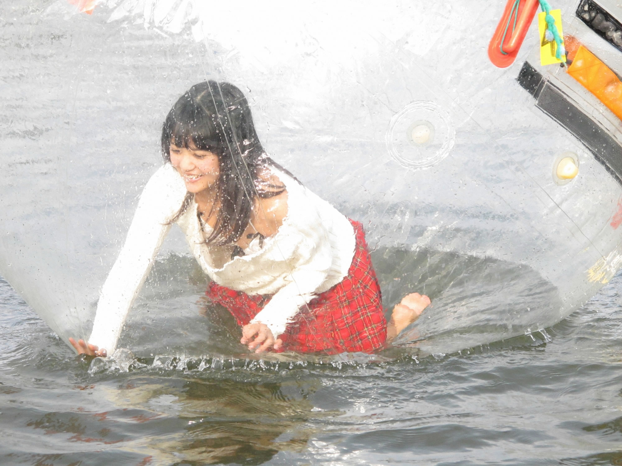 东江日香理(あがりえひかり) [YS-Web]高清写真图套图写真图集 Vol.599 ぷるぷる游戏
