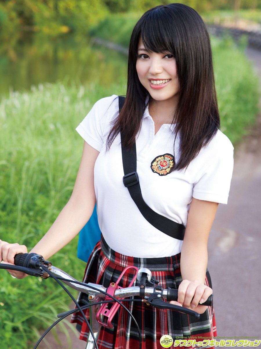 小間千代 [DGC]高清写真图No.1345 見事なくびれ・張りのあり美尻を披露!!