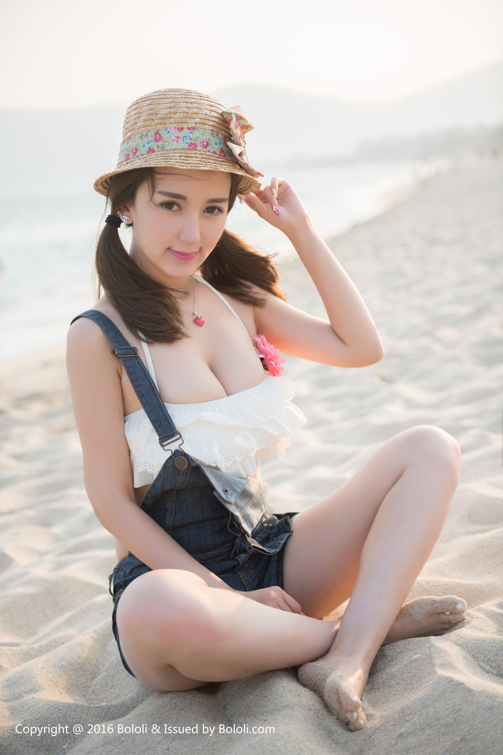 小潘鼠- [BoLoli波萝社新刊]高清写真图 BOL.113 海边风情