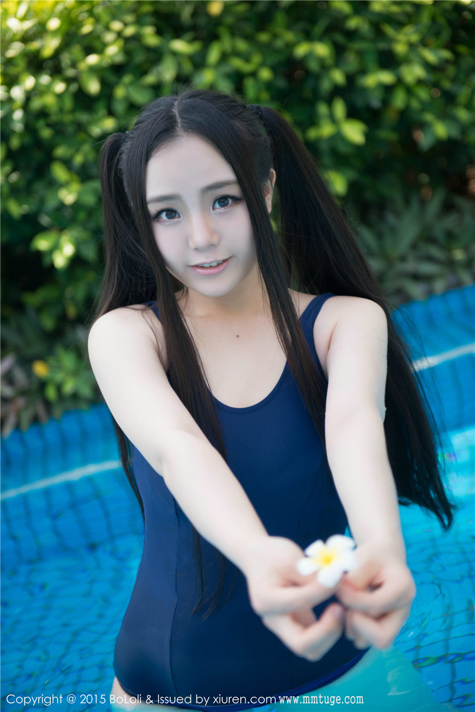许文婷 [BoLoli波萝社]高清写真图VOL.018 泳池清凉