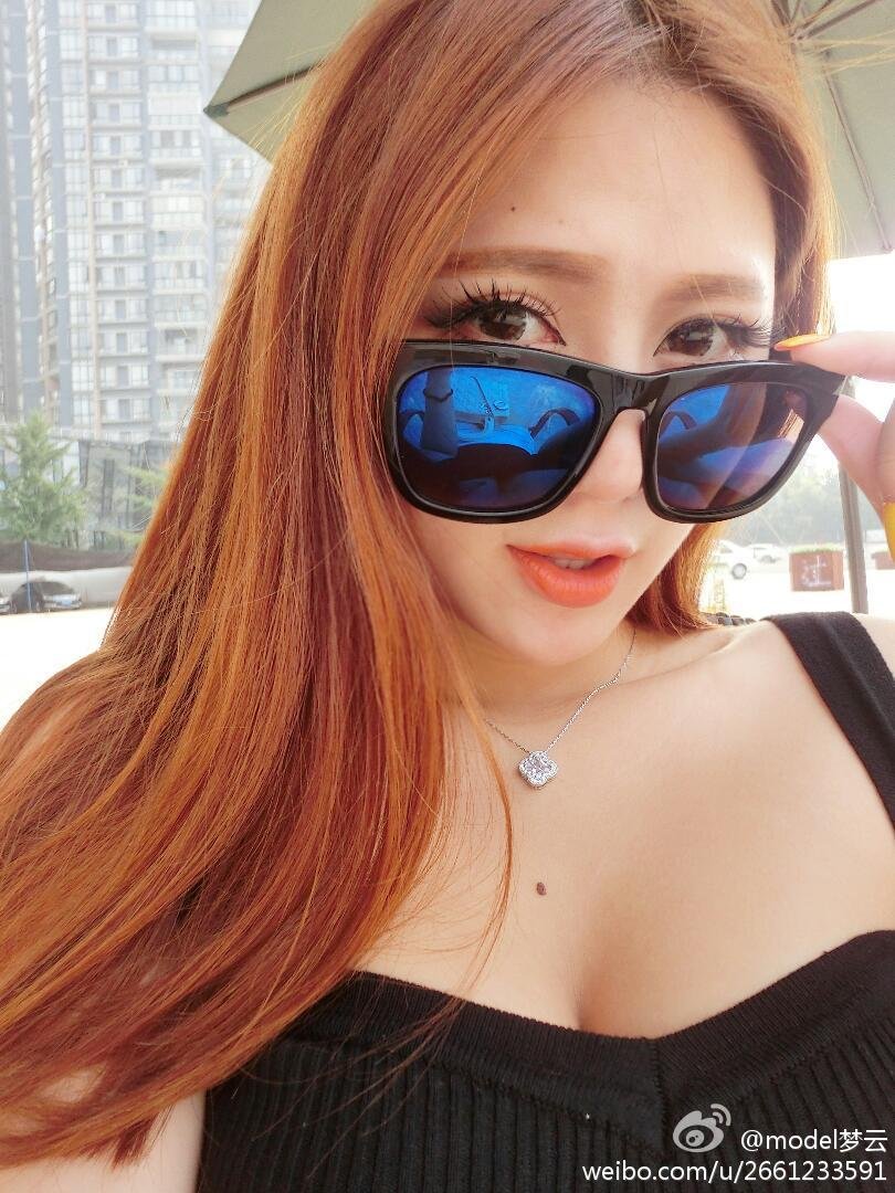 梦云 微博F90超胸涌私房照诱惑写真图