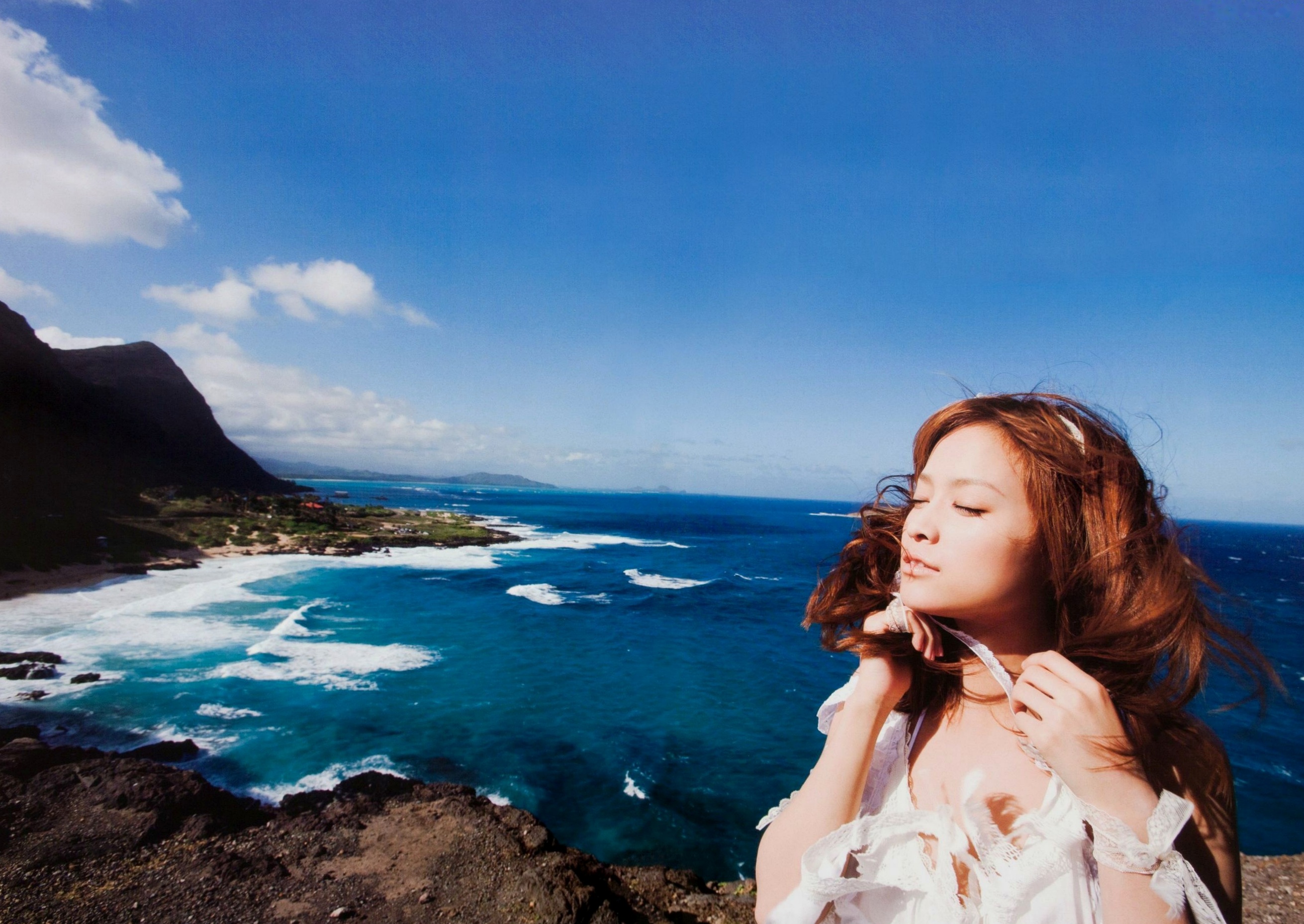 PB写真集_亀井絵里 《sweet》热带度假风情与纯欲比基尼女神系列 [70P]