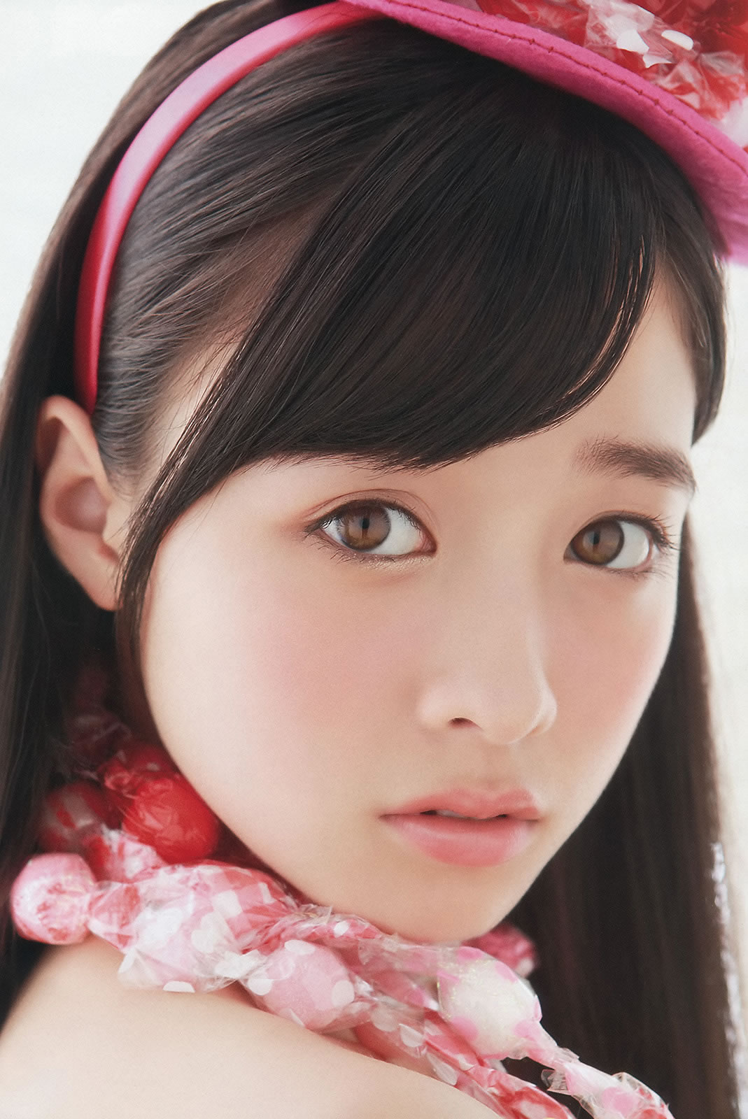 [Young Animal]高清写真图2014 No.15 16 桥本环奈 秋山美穂 松井珠理奈 二村春香 竹内舞 古畑奈和 松村香织