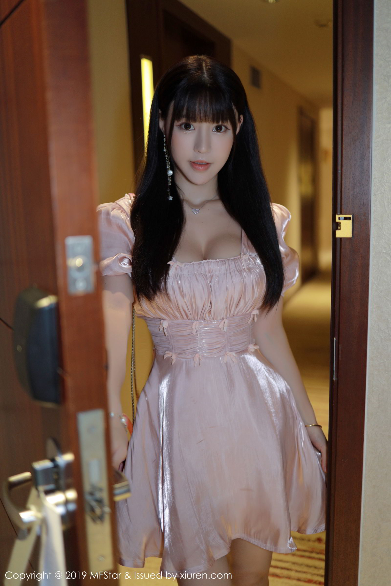 [MFStar]高清写真图 2019.09.30 VOL.217 Flower朱可儿