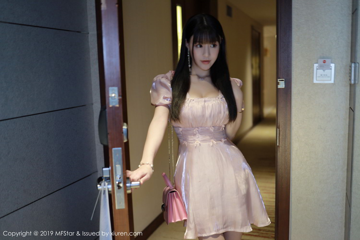 [MFStar]高清写真图 2019.09.30 VOL.217 Flower朱可儿