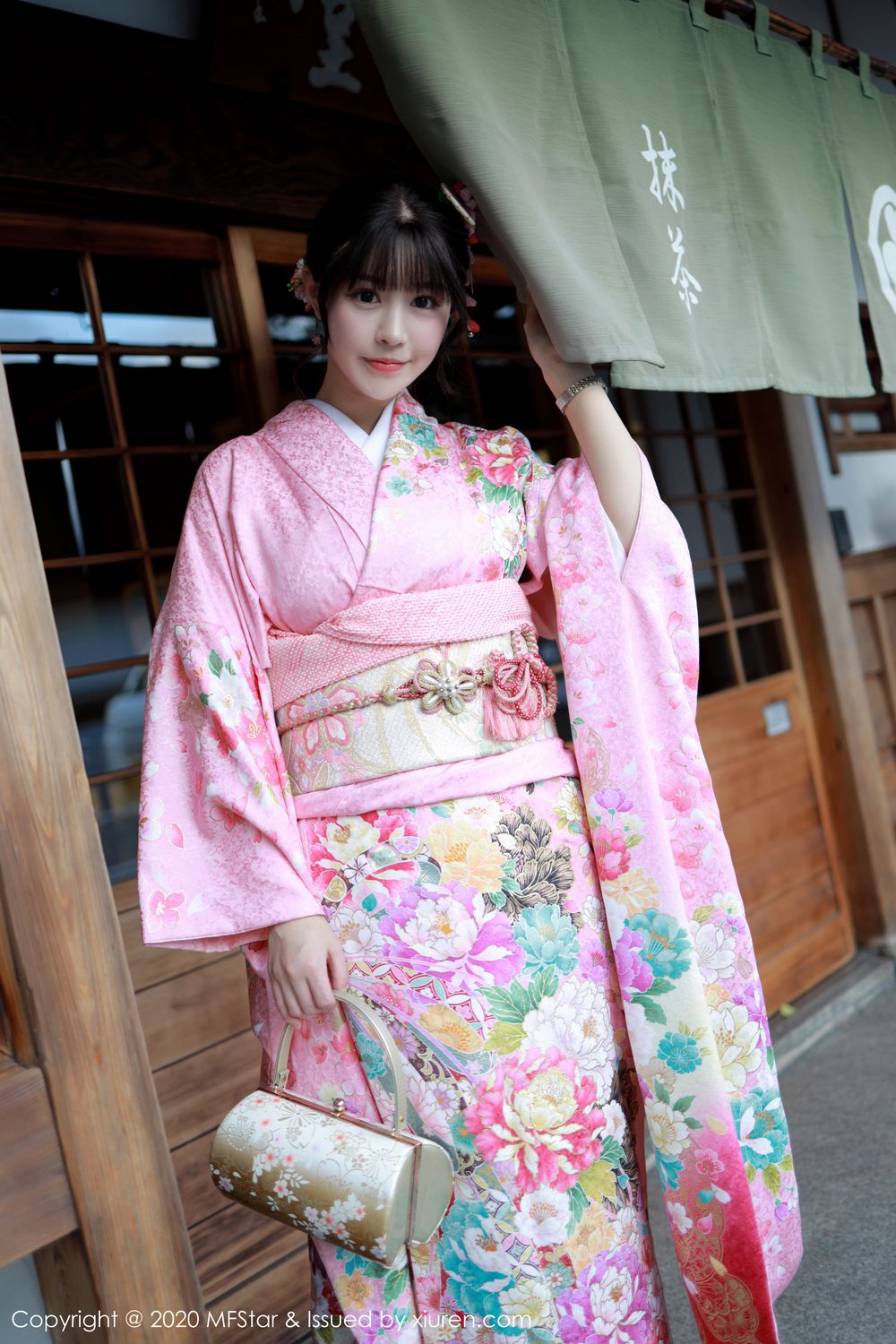 [MFStar]高清写真图 2020.01.10 VOL.254 朱可儿Flower