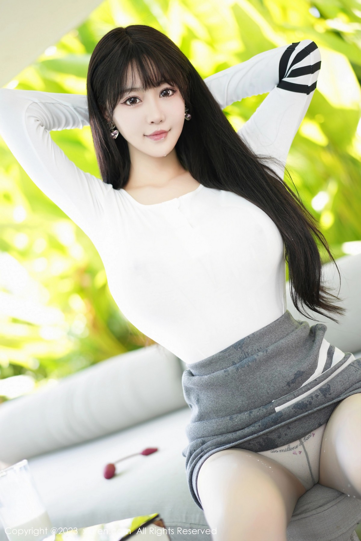 [XiuRen]高清写真图 2023.05.04 No.6673 朱可儿Flora 短裙美臀