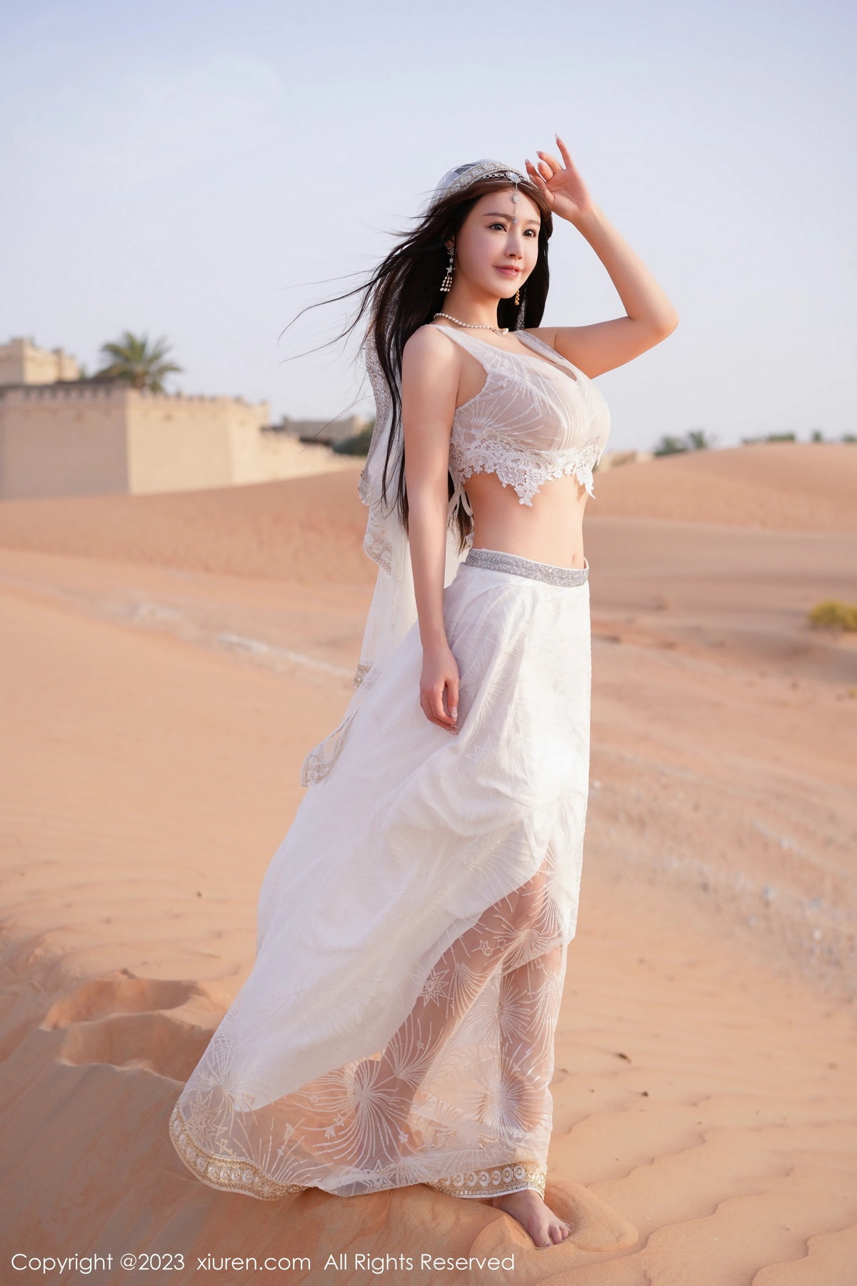 [XiuRen]高清写真图 2023.08.11 No.7220 朱可儿Flora 迪拜旅拍