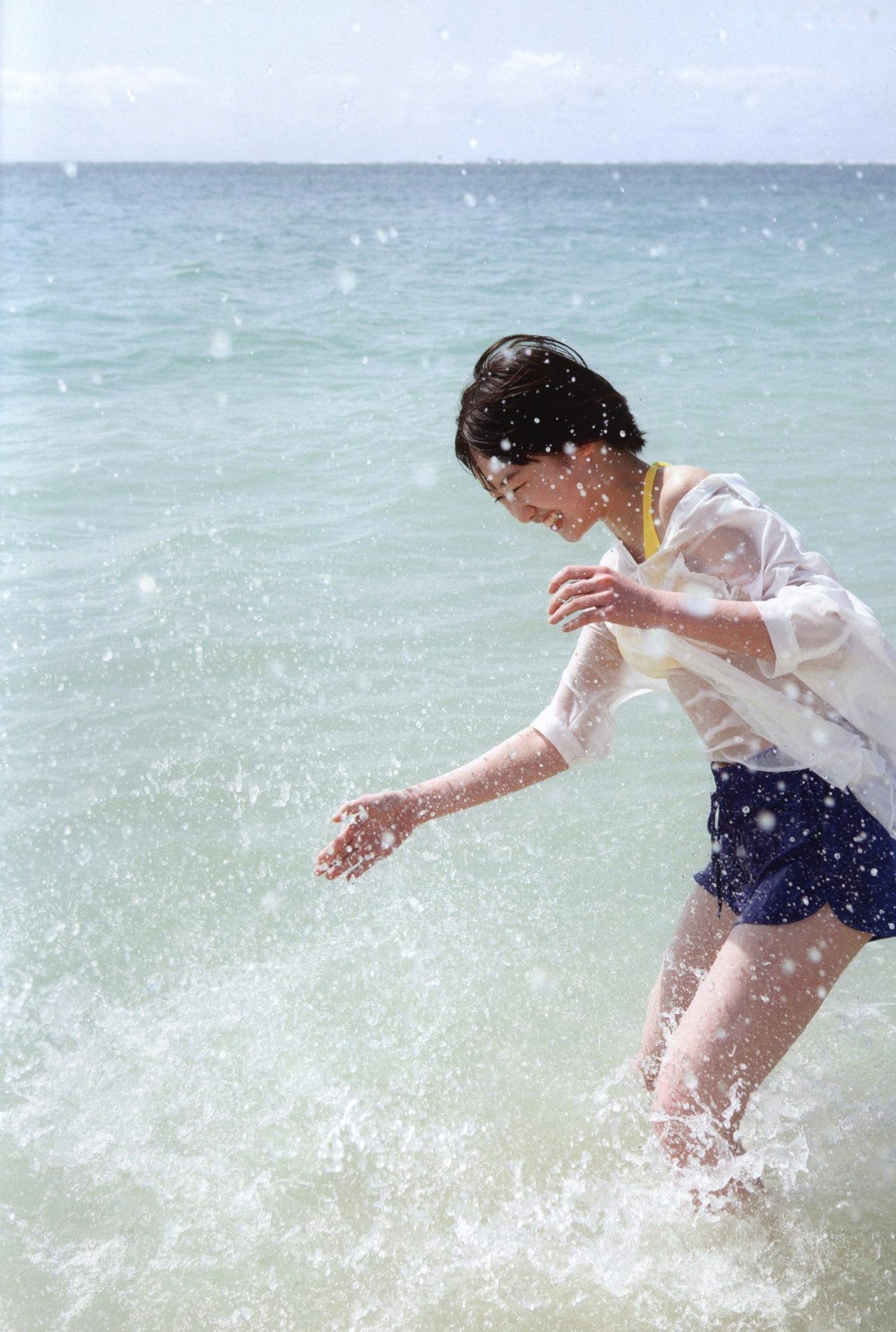 PB写真集_工藤遥《Tenki ni Naare!》日系清新写真，清纯少女居家与街拍风格，展现邻家女孩灵动之美 [83P]