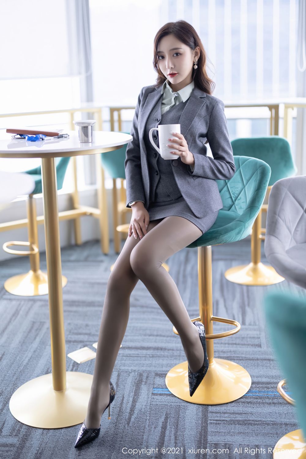 [XiuRen]高清写真图 2021.11.22 No.4251 王馨瑶yanni