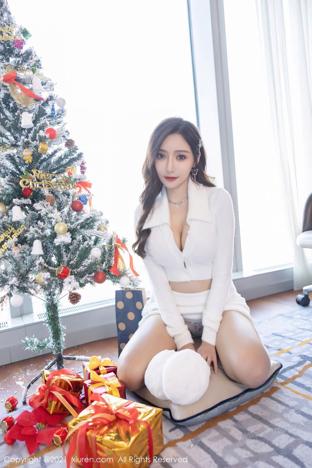 [XiuRen]高清写真图 2021.12.20 No.4359 王馨瑶yanni