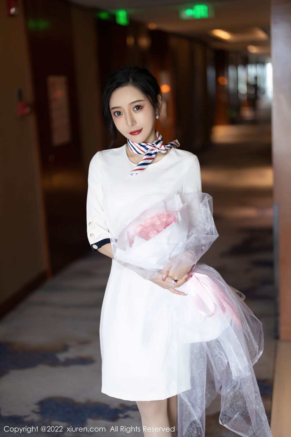 [XiuRen]高清写真图 2022.05.05 No.4963 王馨瑶yanni