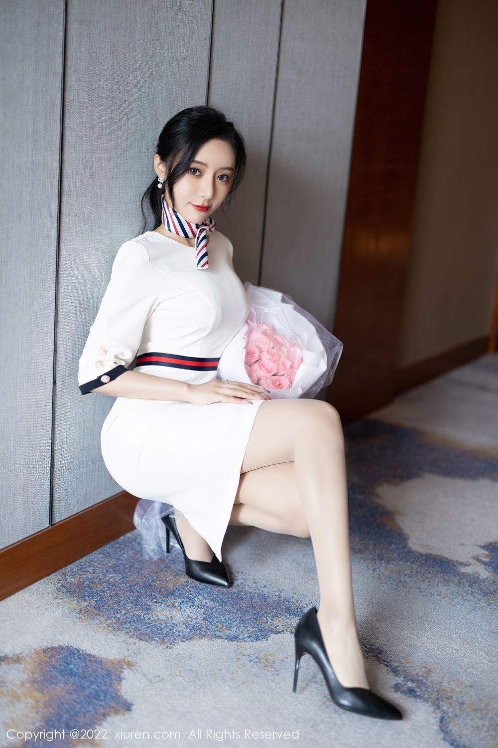 [XiuRen]高清写真图 2022.05.05 No.4963 王馨瑶yanni