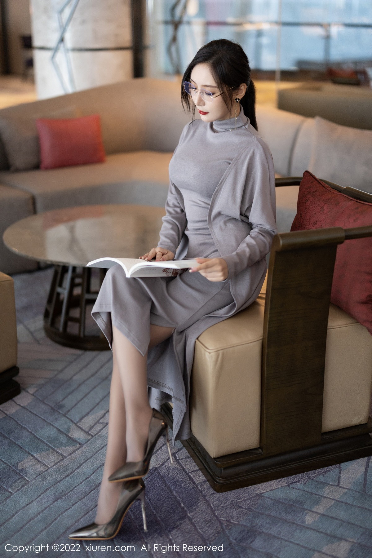 [XiuRen]高清写真图 2022.10.21 No.5745 王馨瑶yanni 美腿丝袜