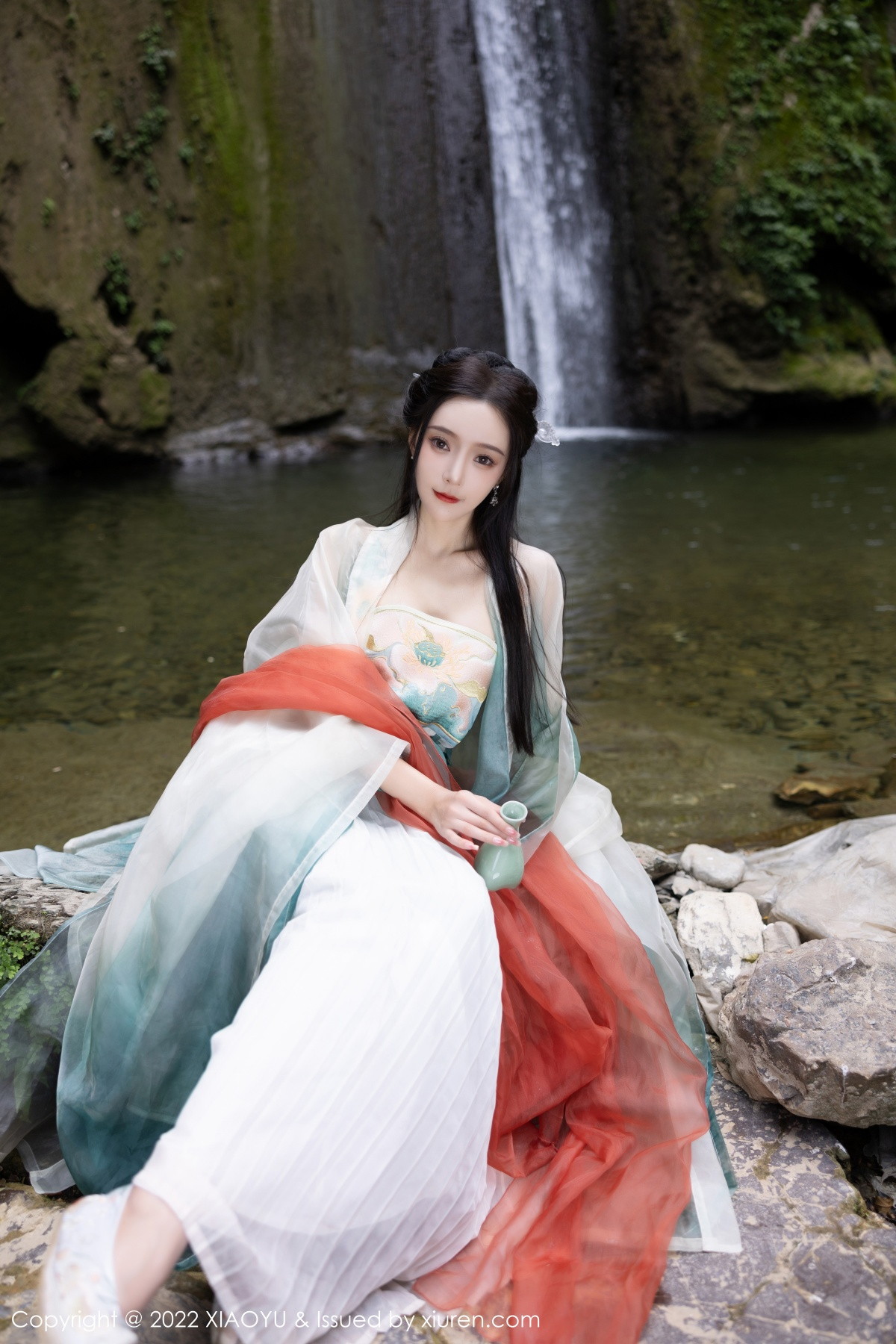 [XIAOYU]高清写真图 2022.10.25 VOL.889 王馨瑶yanni 杭州旅拍