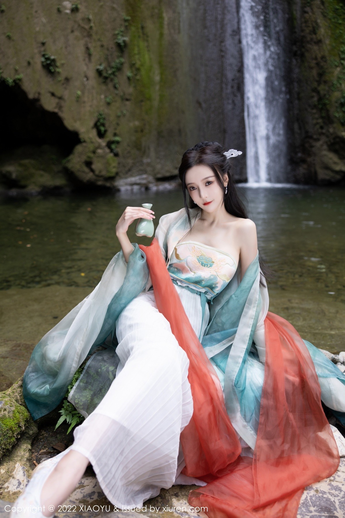 [XIAOYU]高清写真图 2022.10.25 VOL.889 王馨瑶yanni 杭州旅拍