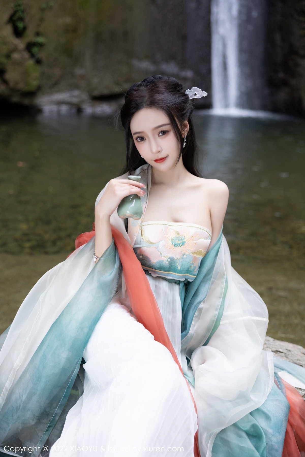 [XIAOYU]高清写真图 2022.10.25 VOL.889 王馨瑶yanni 杭州旅拍