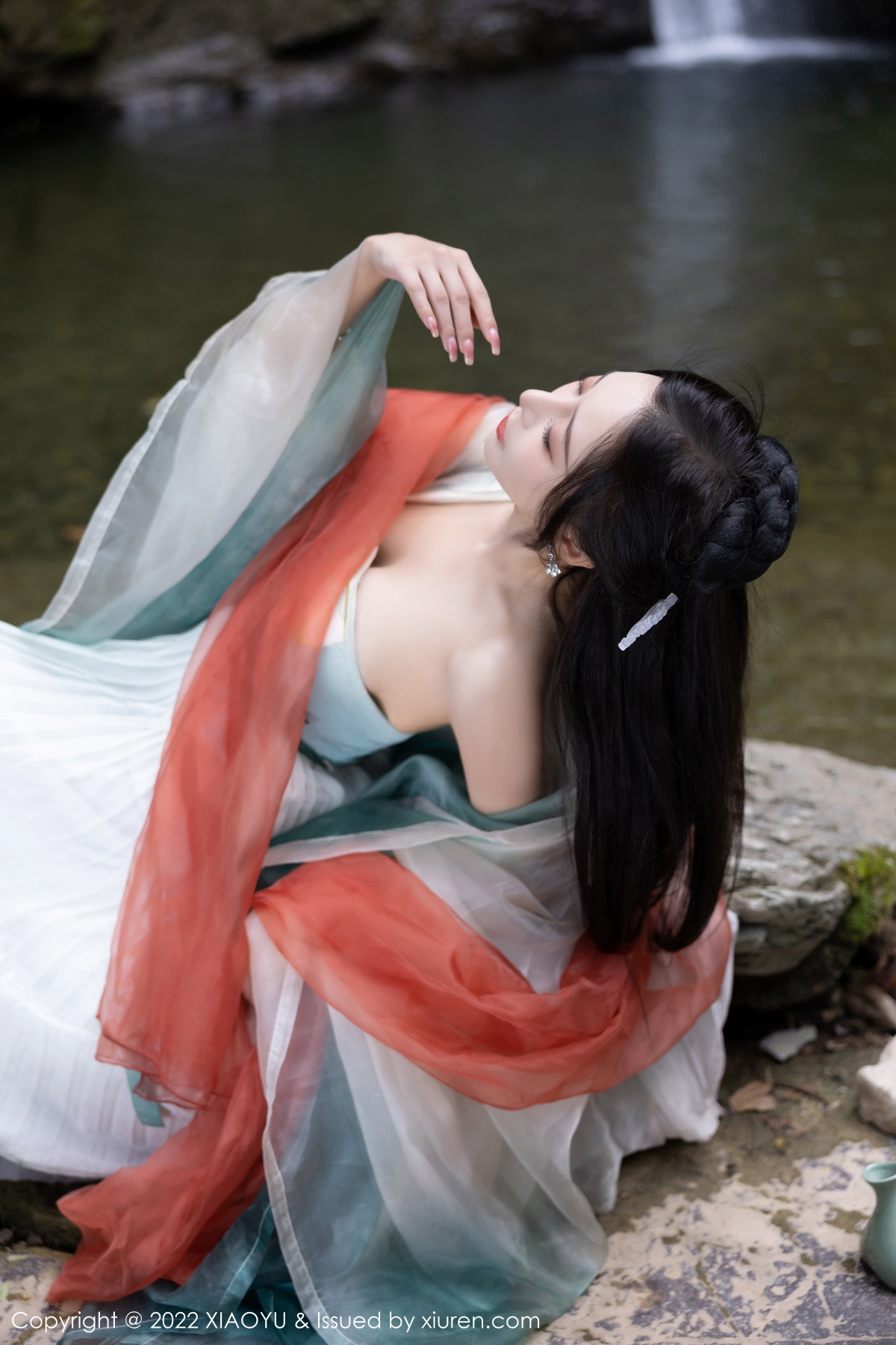 [XIAOYU]高清写真图 2022.10.25 VOL.889 王馨瑶yanni 杭州旅拍