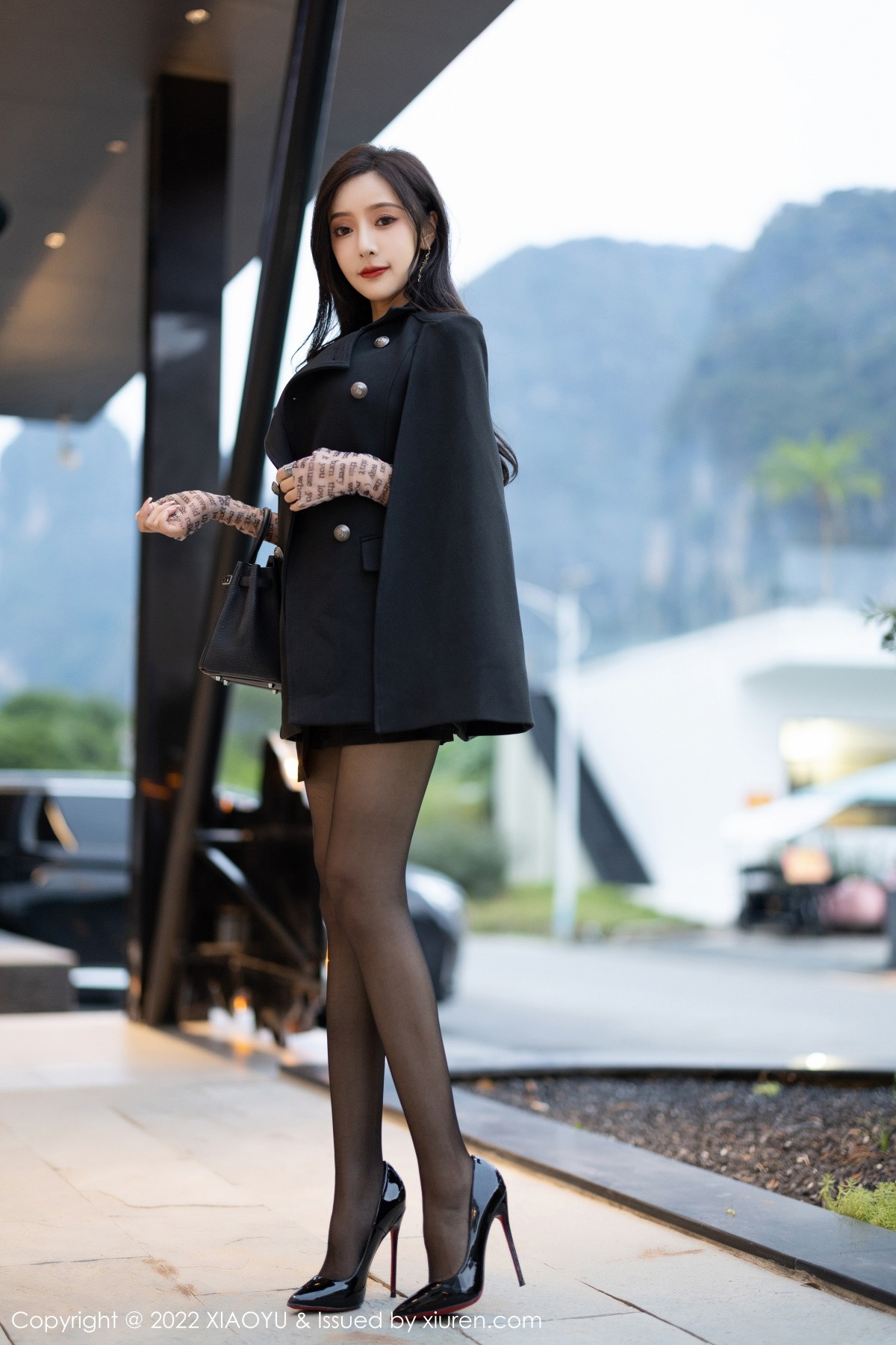 [XIAOYU]高清写真图 2022.12.01 VOL.916 王馨瑶yanni 黑丝美腿