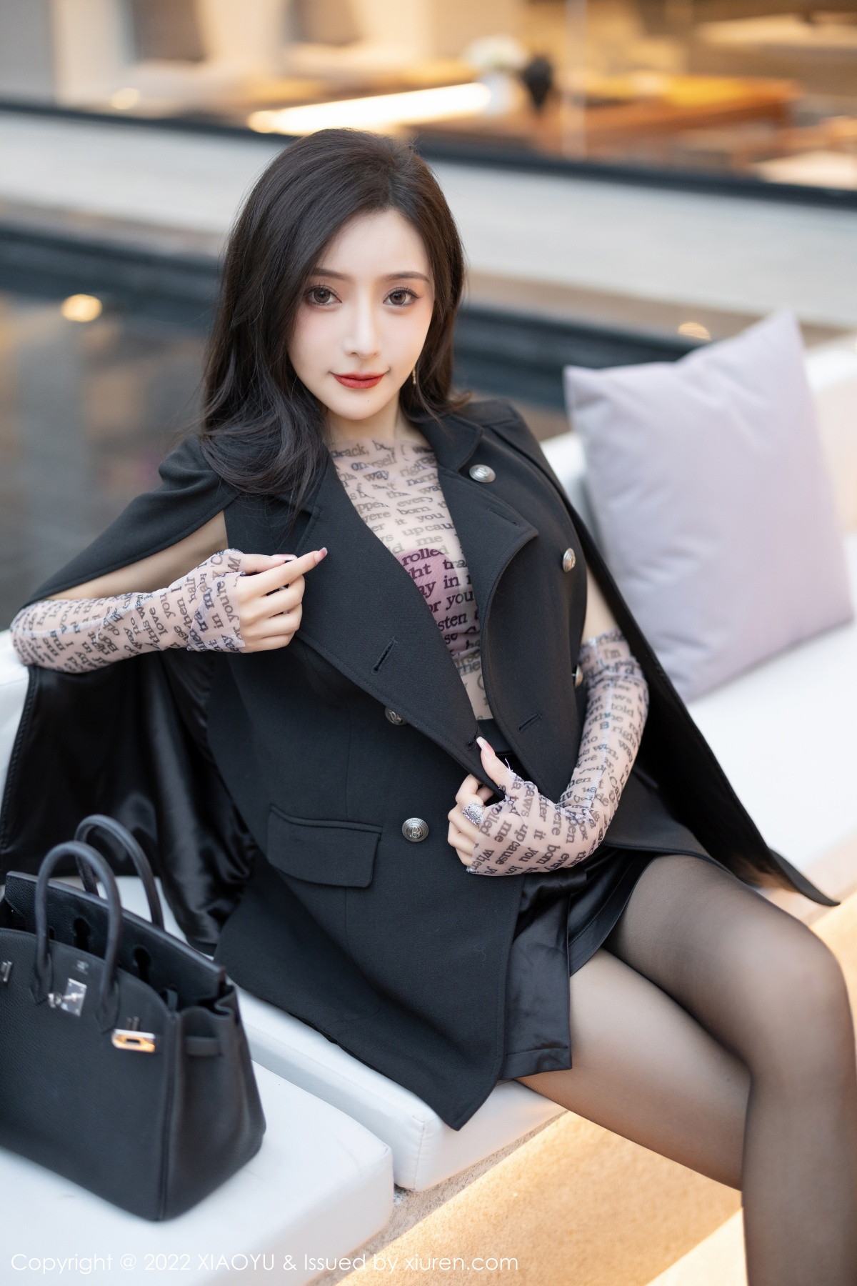 [XIAOYU]高清写真图 2022.12.01 VOL.916 王馨瑶yanni 黑丝美腿