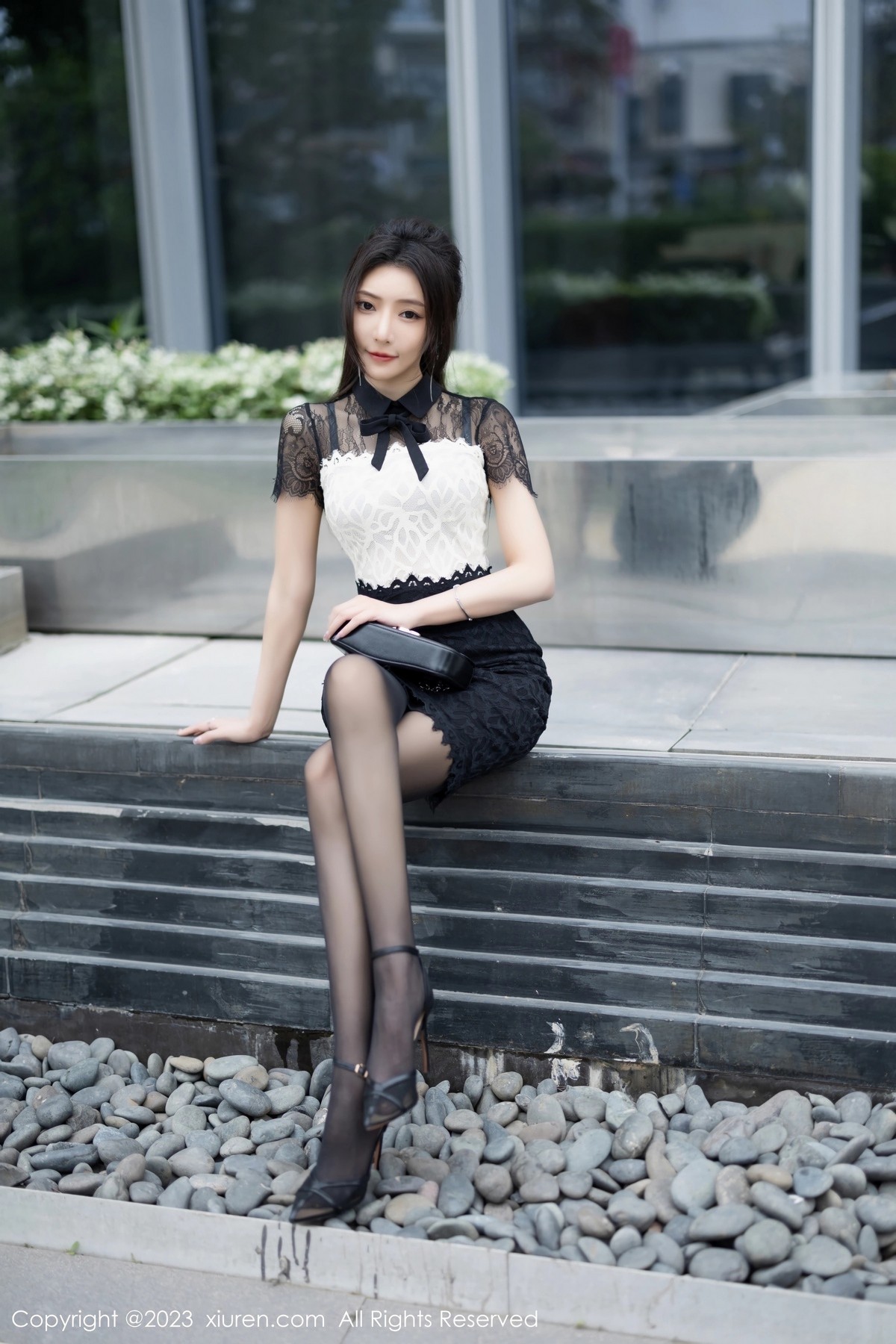 [XiuRen]高清写真图 2023.05.06 No.6691 王馨瑶yanni 黑丝美腿
