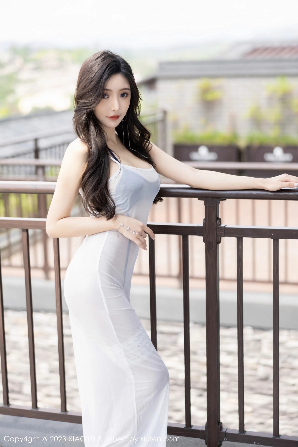 [XIAOYU]高清写真图 2023.06.19 VOL.1052 王馨瑶yanni 长裙美腿