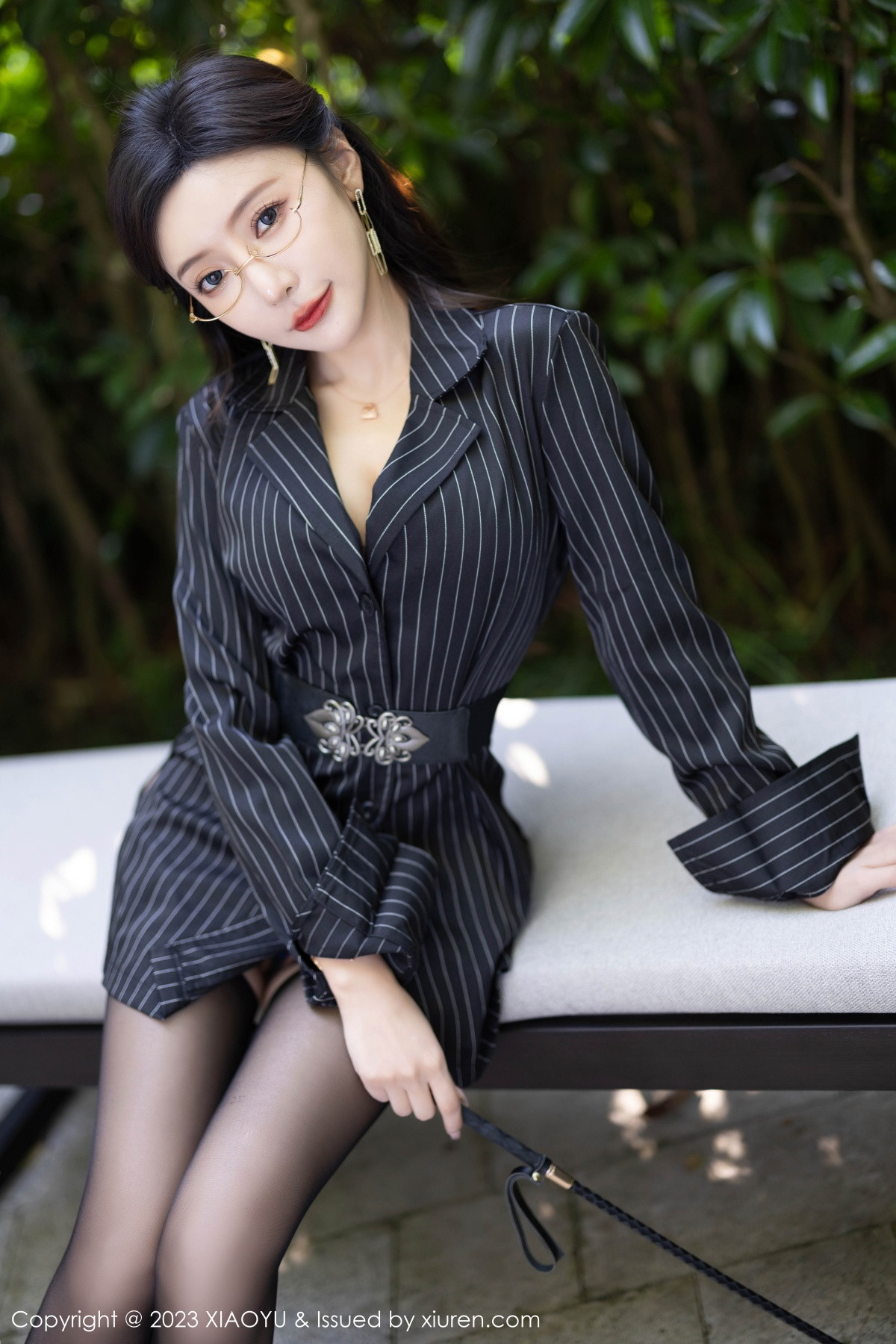 [XIAOYU]高清写真图 2023.07.04 VOL.1062 王馨瑶yanni 黑丝吊袜