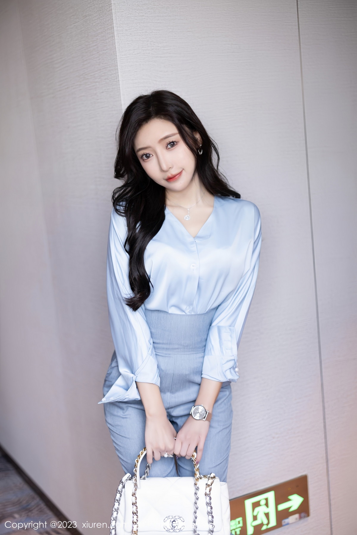 [XiuRen]高清写真图 2023.07.21 No.7123 王馨瑶yanni 无内肉丝