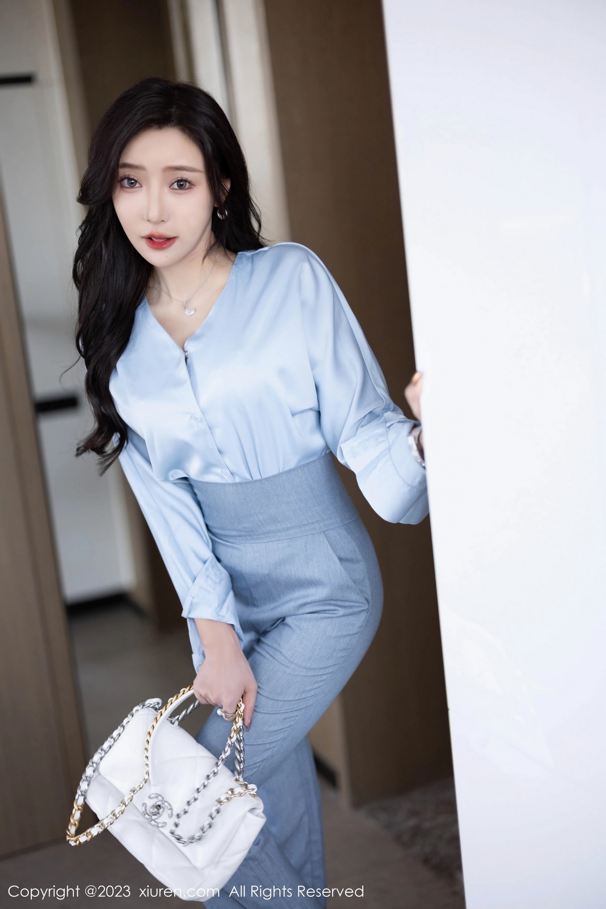 [XiuRen]高清写真图 2023.07.21 No.7123 王馨瑶yanni 无内肉丝