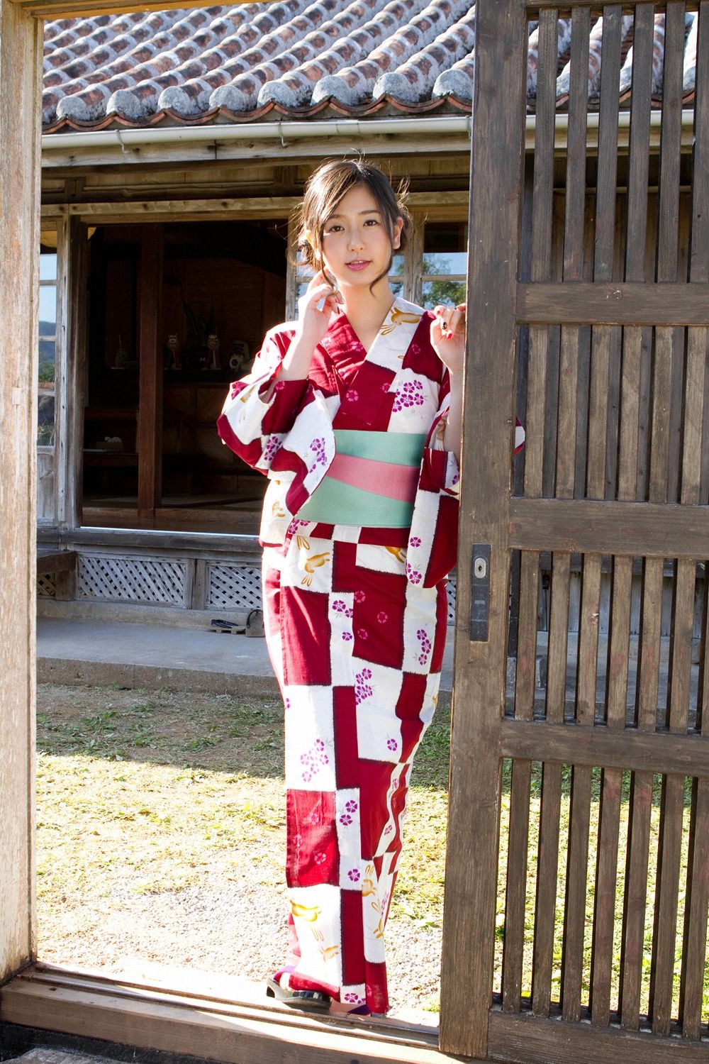 村上友梨-[YS Web]高清写真图套图写真图集Vol.561