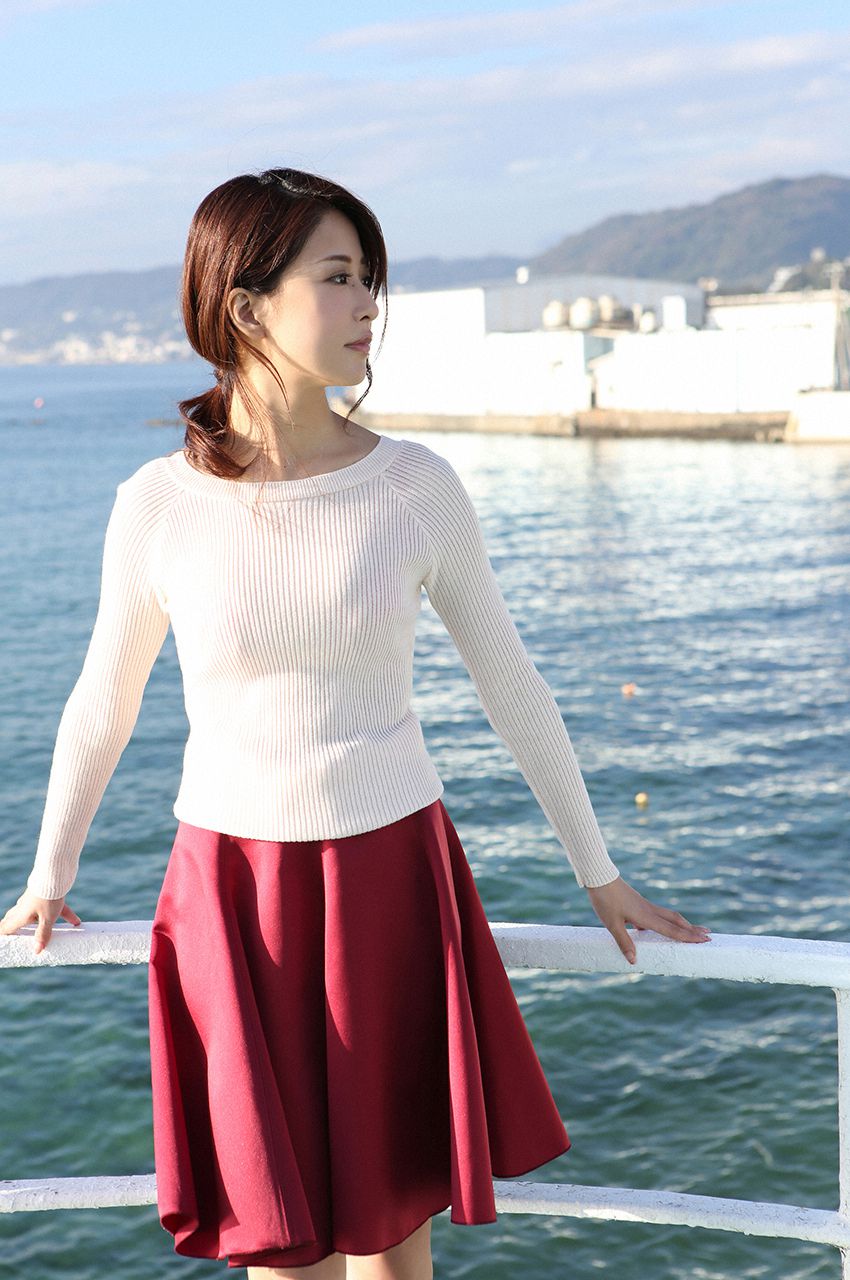 神室舞衣- [WPB-net]高清写真图 No.178《清楚妻の仮面の下》写真集