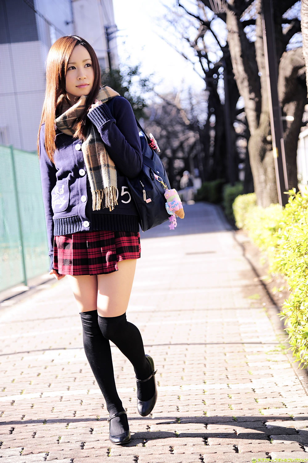 北条佳奈 [DGC]高清写真图2011年03月號 制服美少女天國 No.932