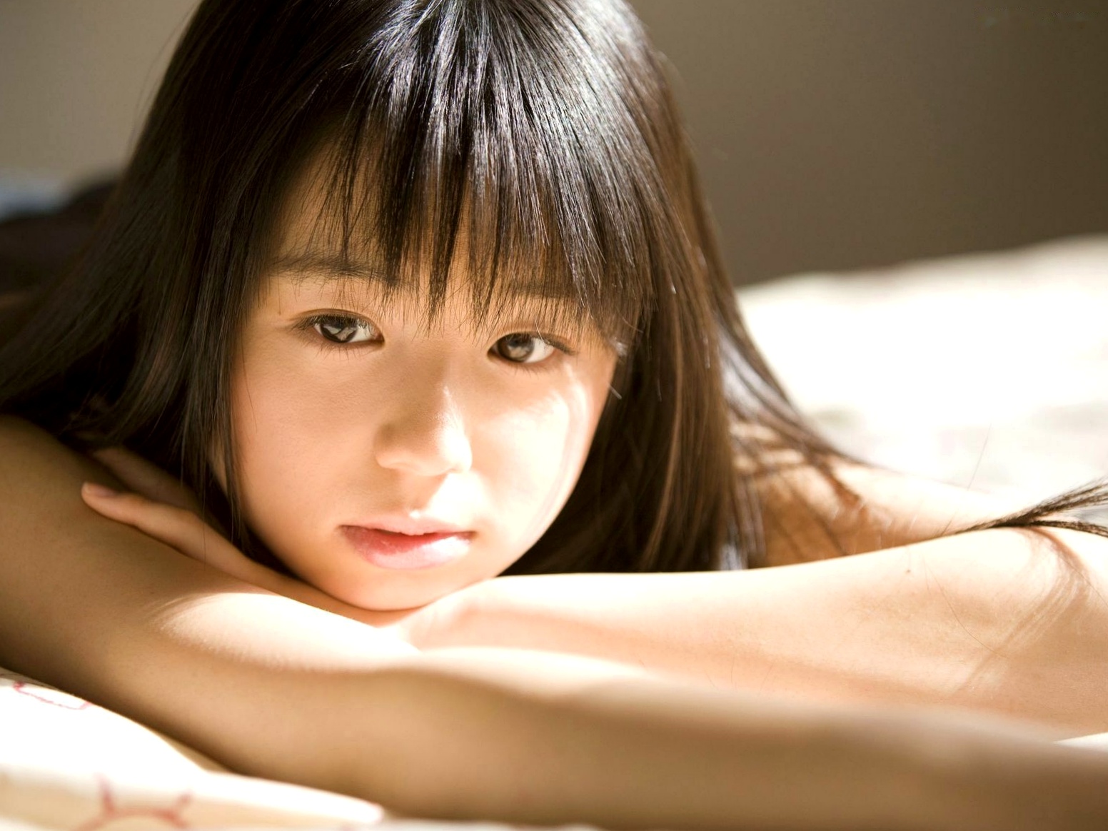 Sabra_小池里奈《NANDA》II 写真集：居家格纹毯治愈清纯甜美少女私房照 [Sabra.net] [40P]