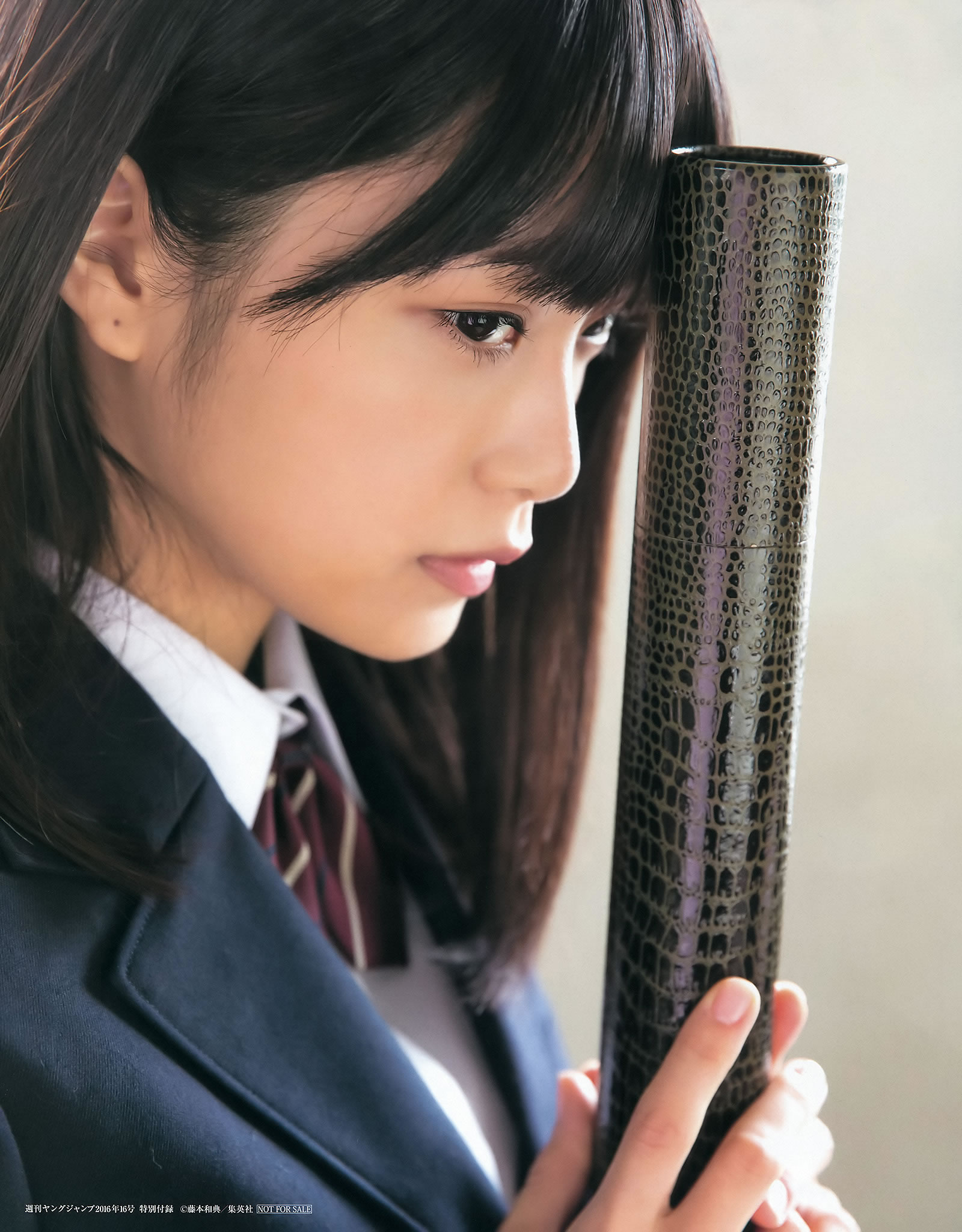 [Weekly Young Jump]高清写真图2016 No.16-17 深川麻衣 広瀬すず 麻亜里 渡邉幸愛