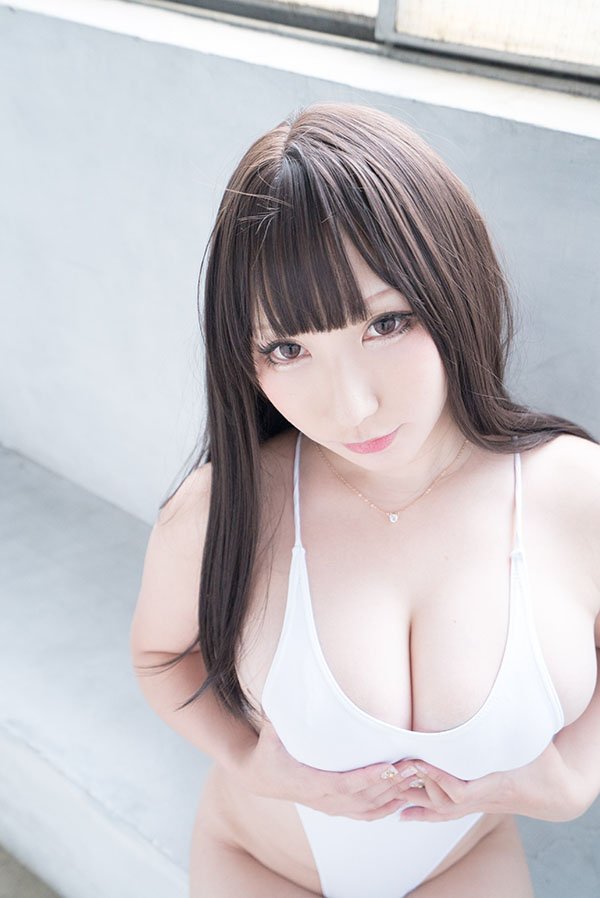 サク綾香 极品爆乳Coser第一弹