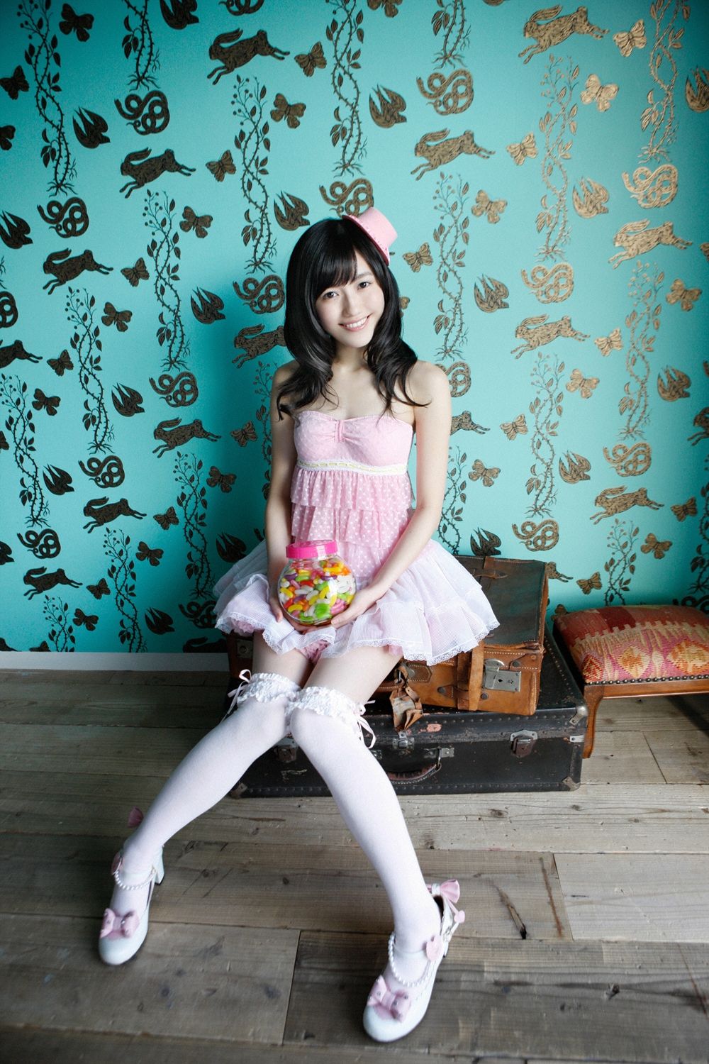 渡边麻友(渡辺麻友)-《AK48 モフモフまゆゆ》[YS Web]高清写真图套图写真图集Vol.531
