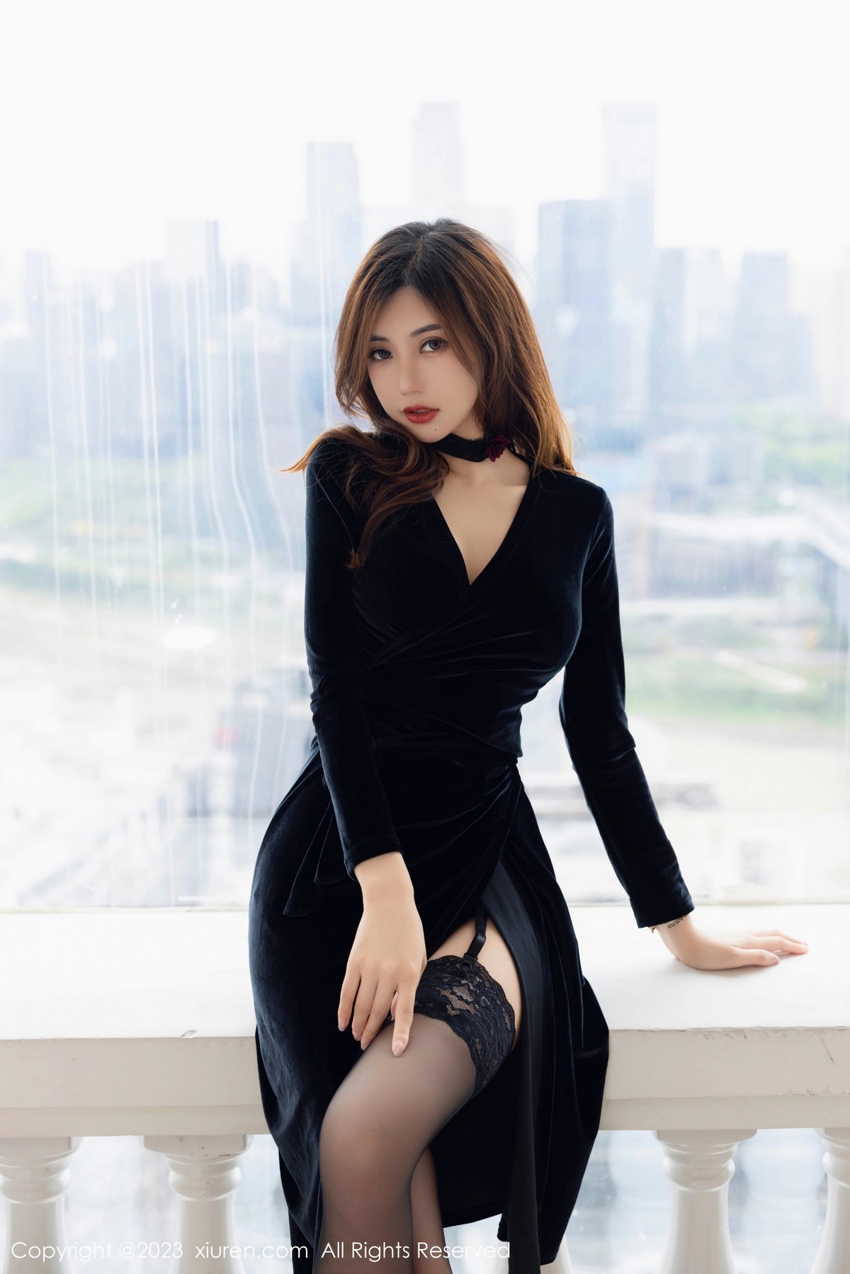 [XiuRen]高清写真图 2023.06.30 No.7005 绮里嘉ula 黑丝美腿
