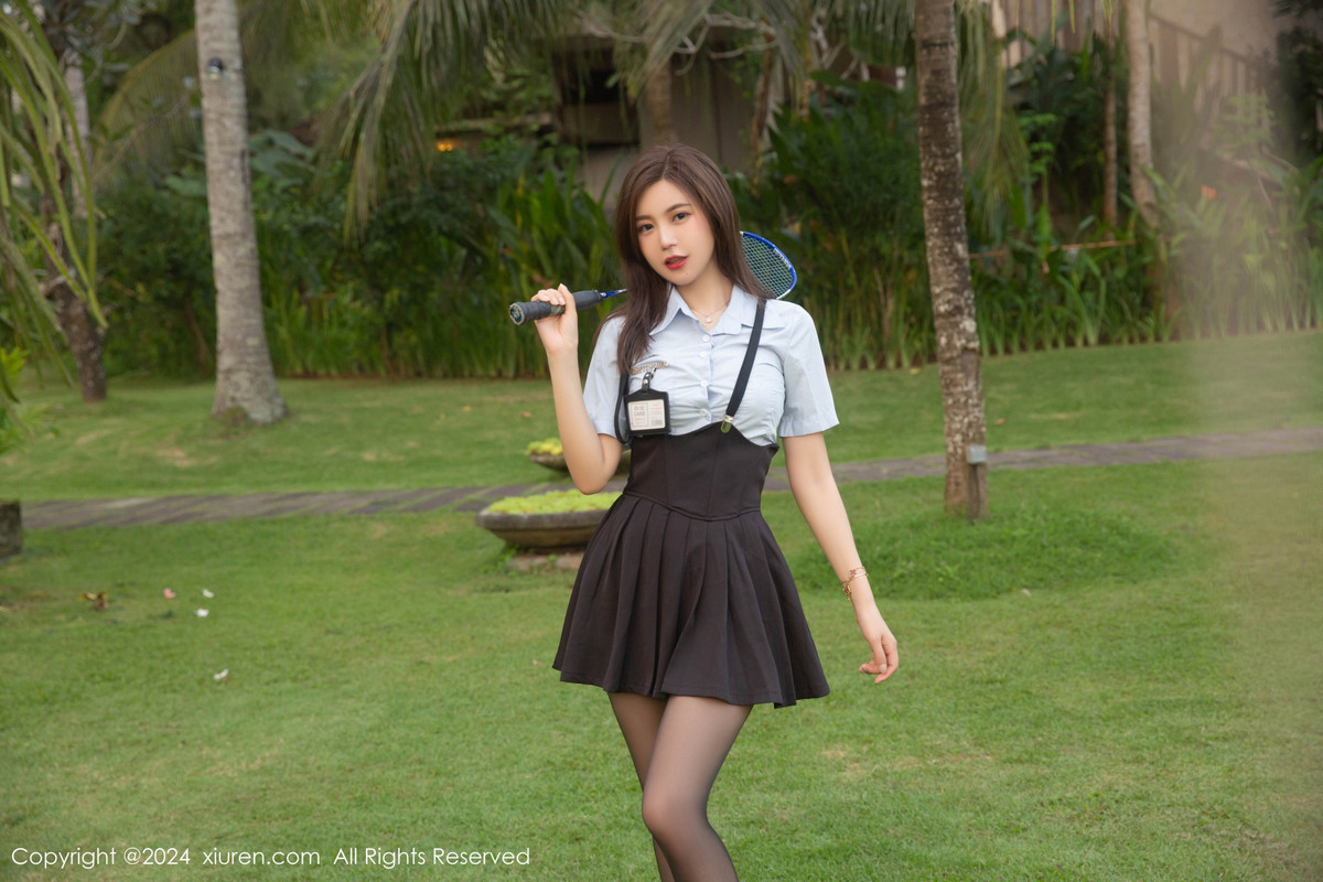 [XiuRen]高清写真图 2024.06.25 No.8752 绮里嘉ula 海边沙滩