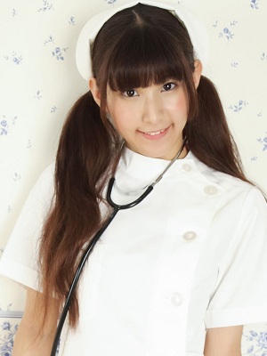 彩川ひなの